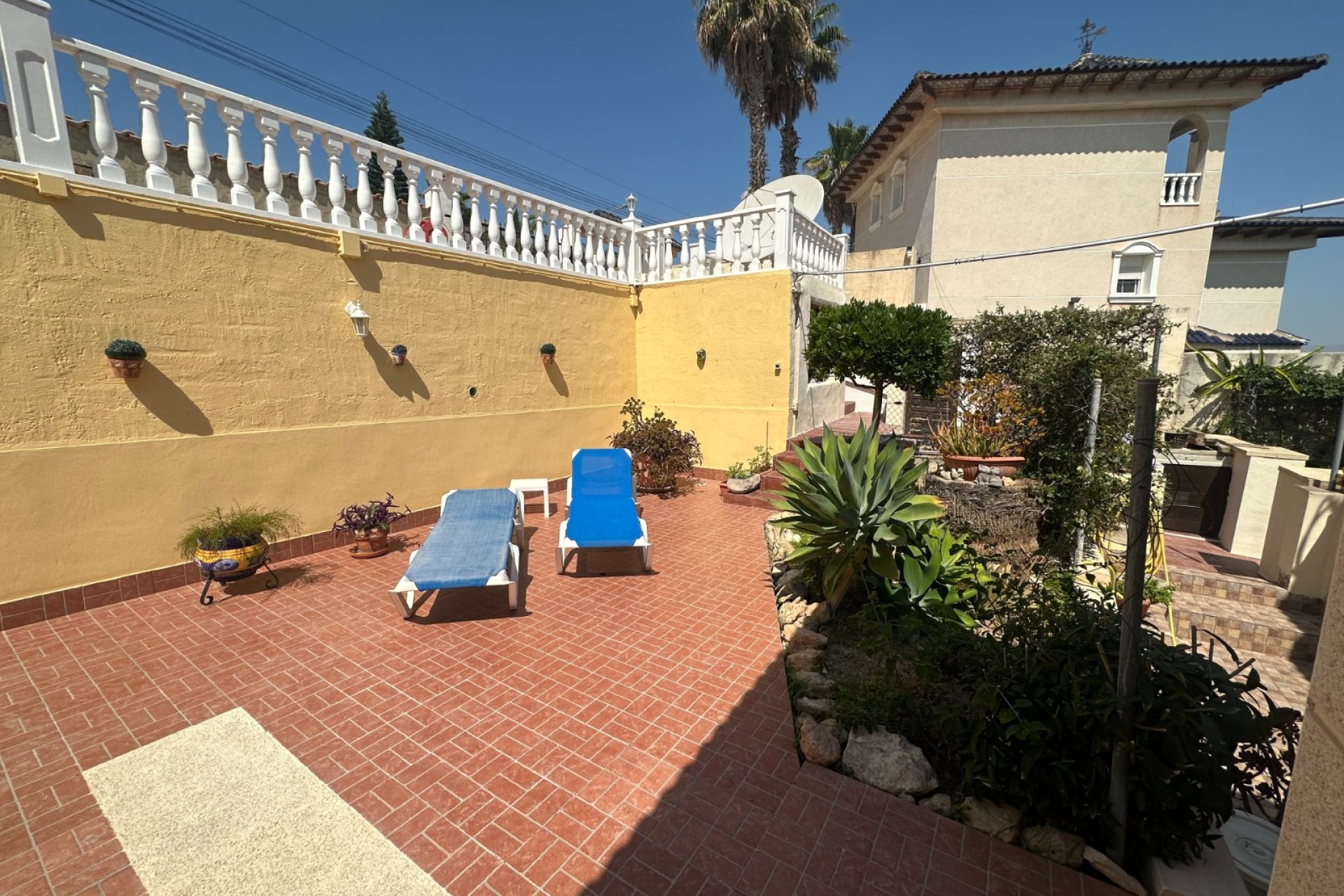 Resale - Villa -
Algorfa - Lomas de Juliana