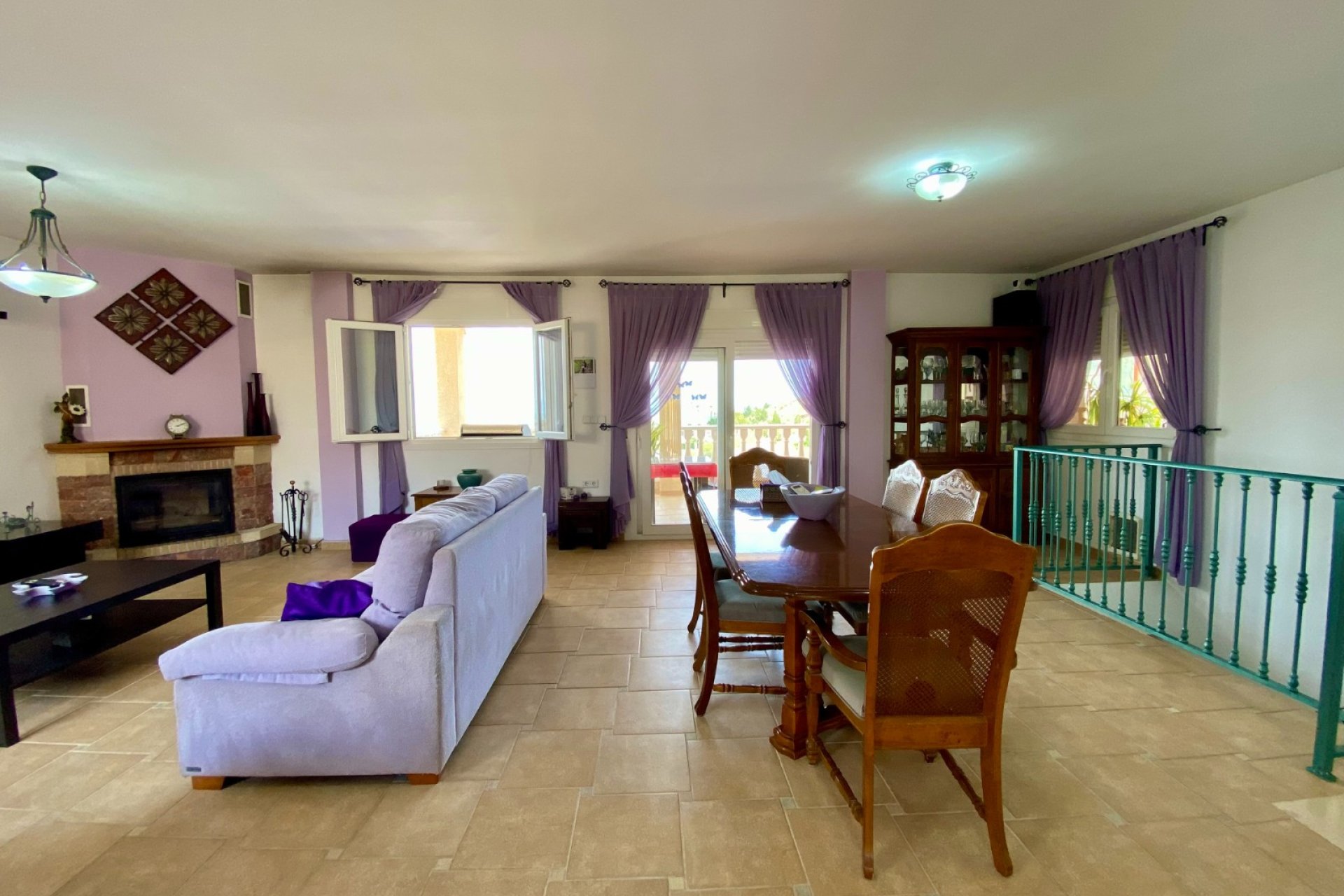 Resale - Villa -
Algorfa - Lomas De La Juliana