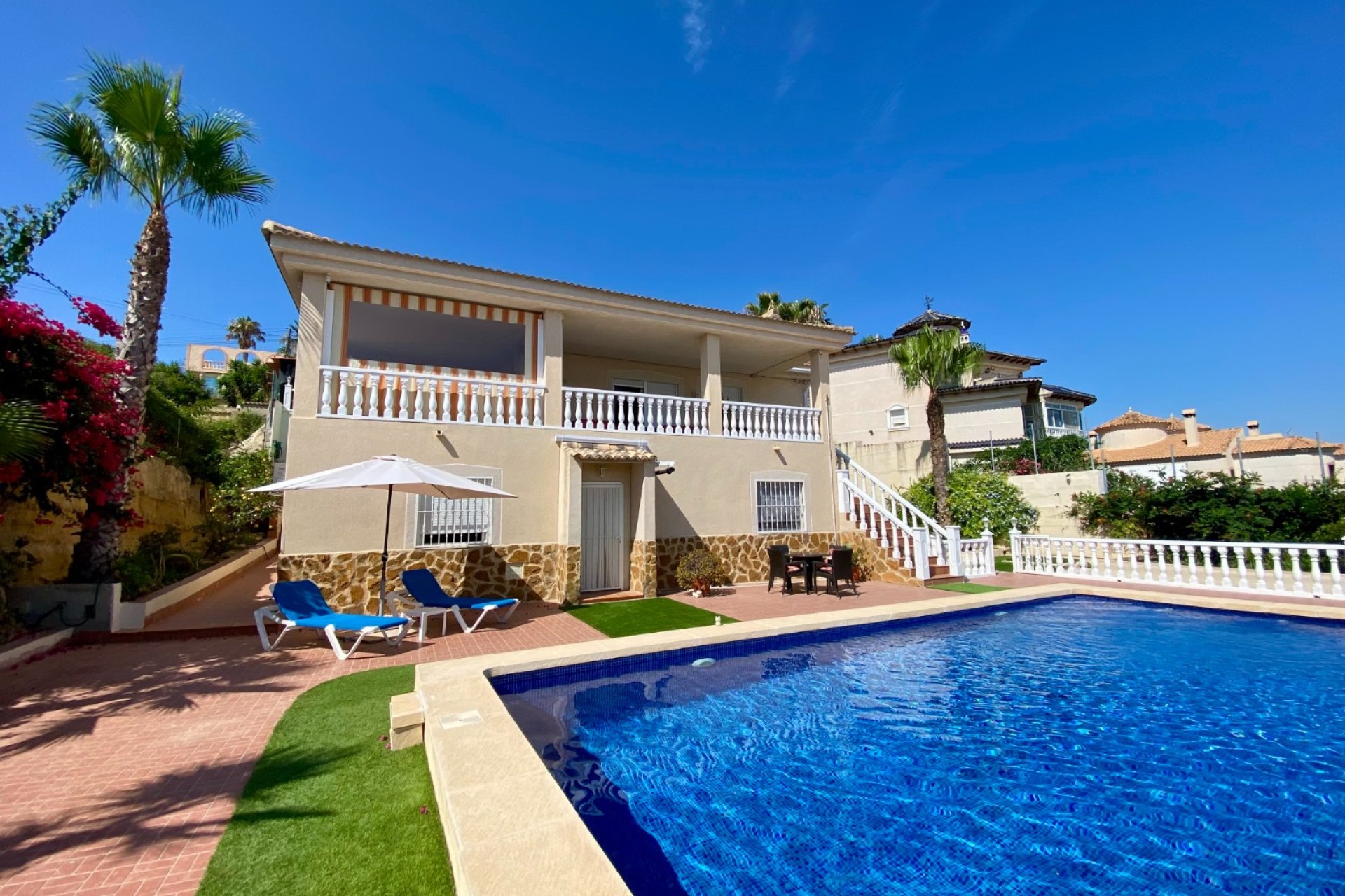 Resale - Villa -
Algorfa - Lomas De La Juliana