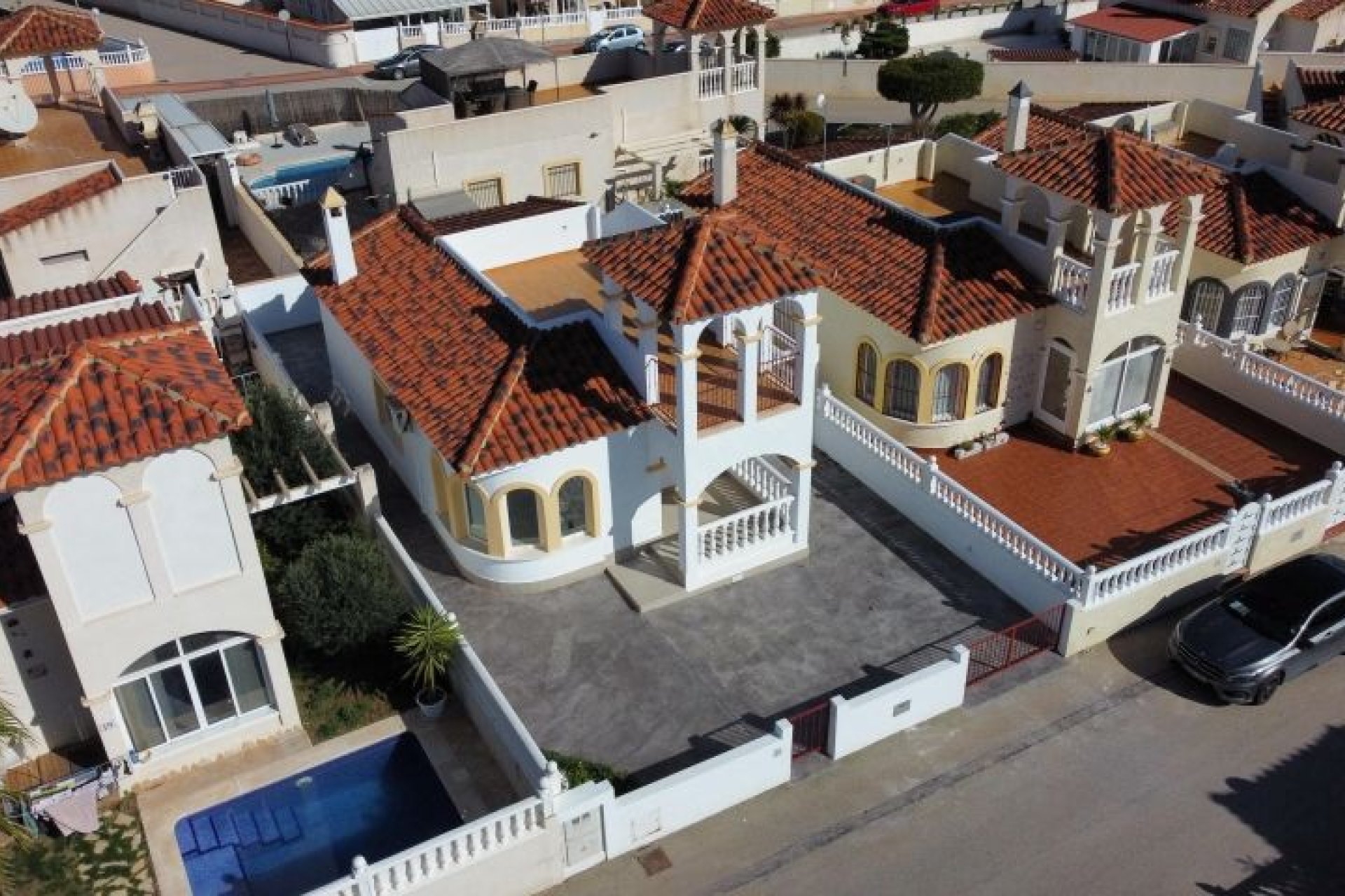 Resale - Villa -
Algorfa
