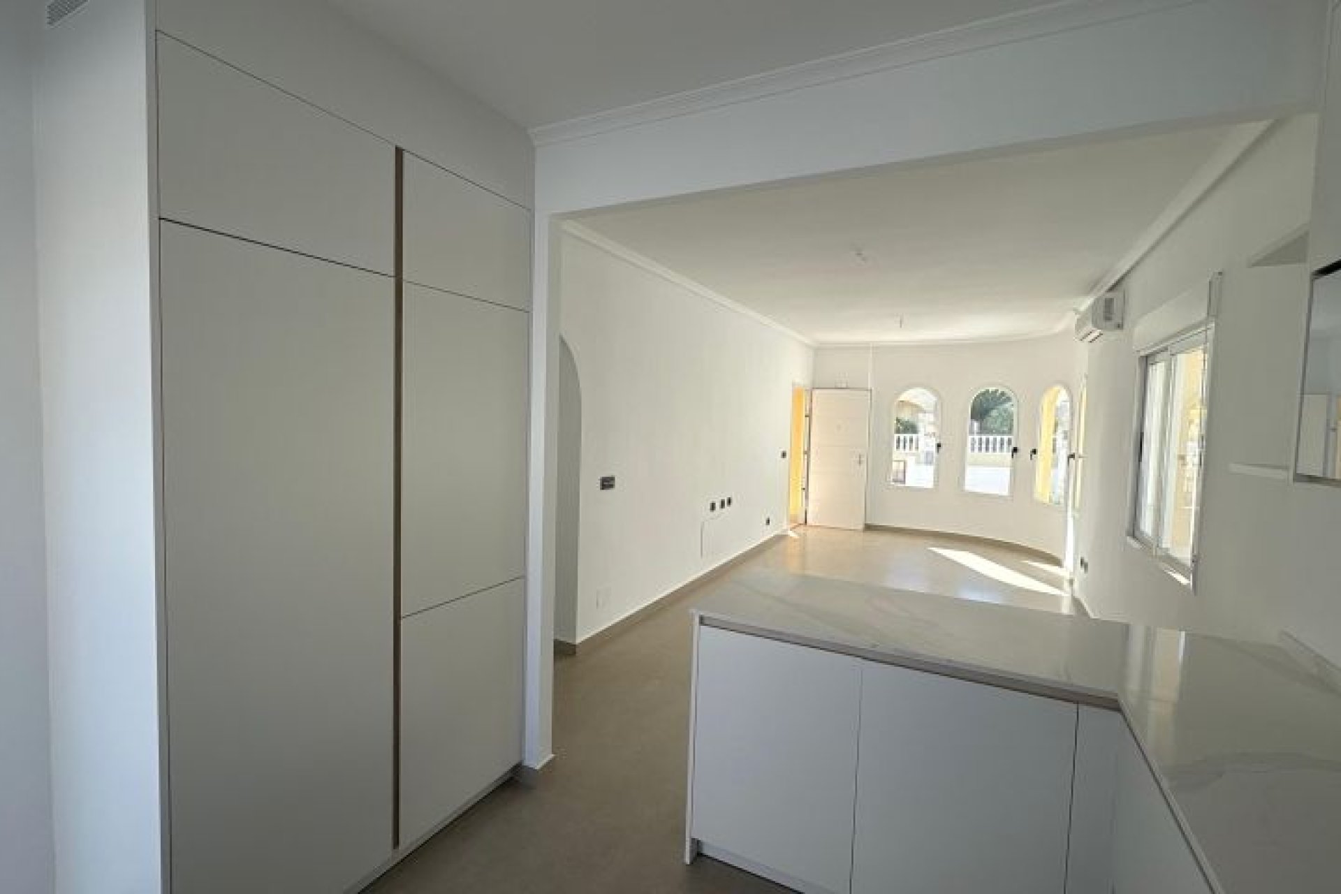 Resale - Villa -
Algorfa