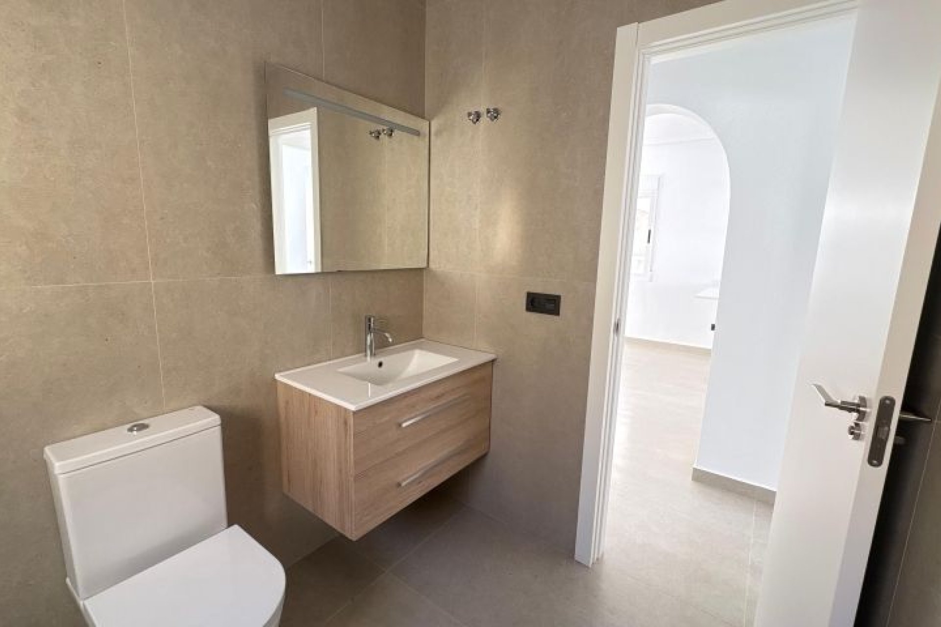 Resale - Villa -
Algorfa