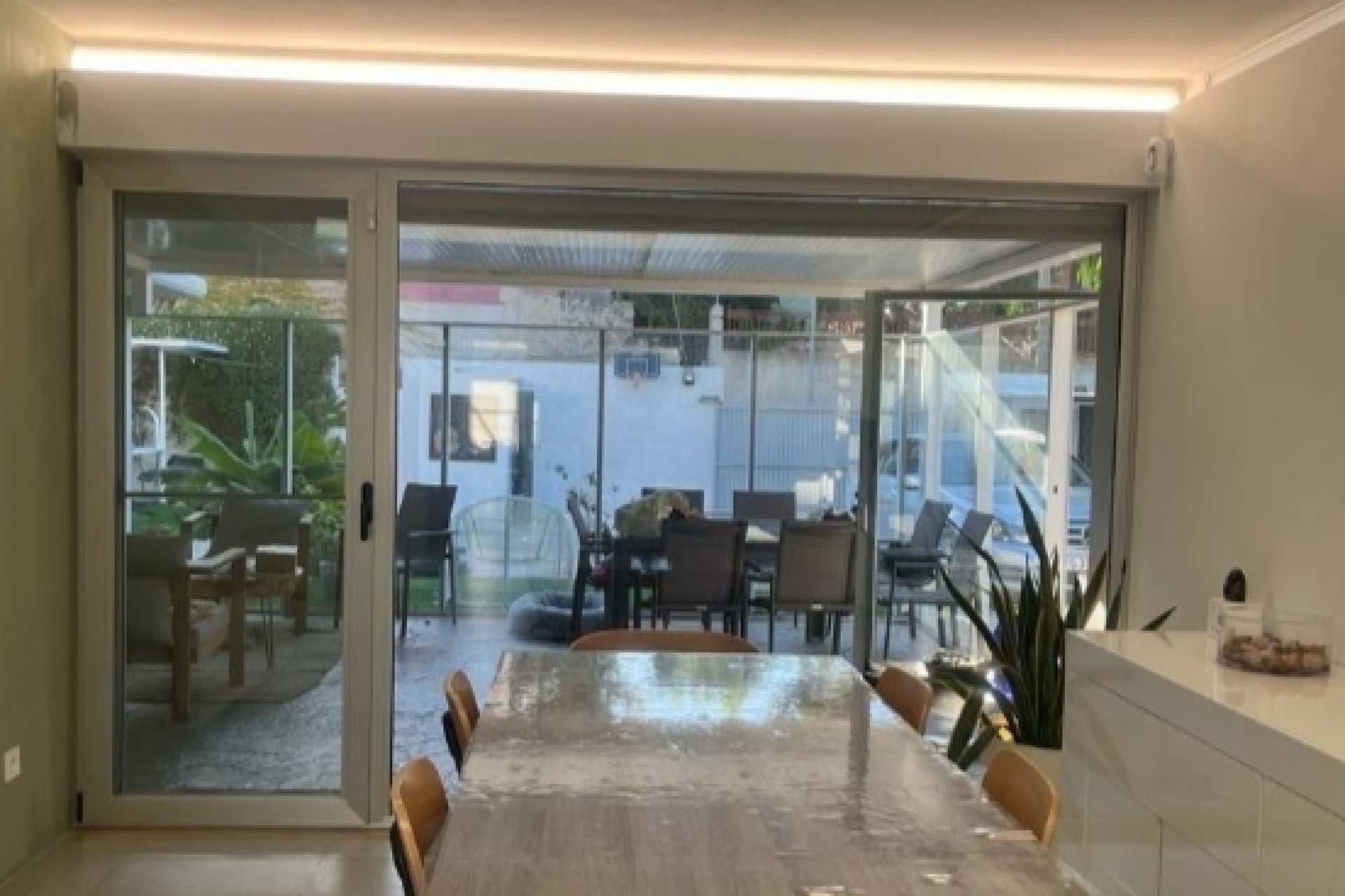 Resale - Villa -
Alicante