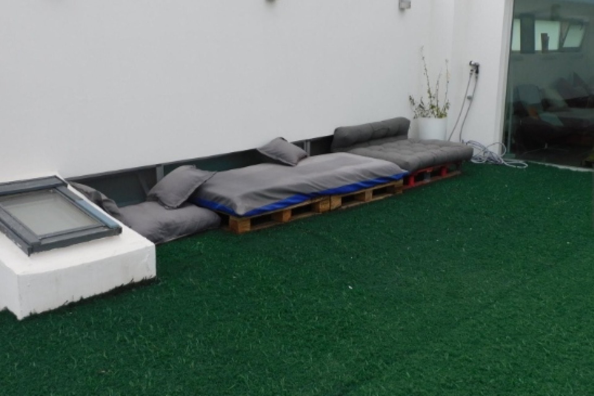 Resale - Villa -
Alicante