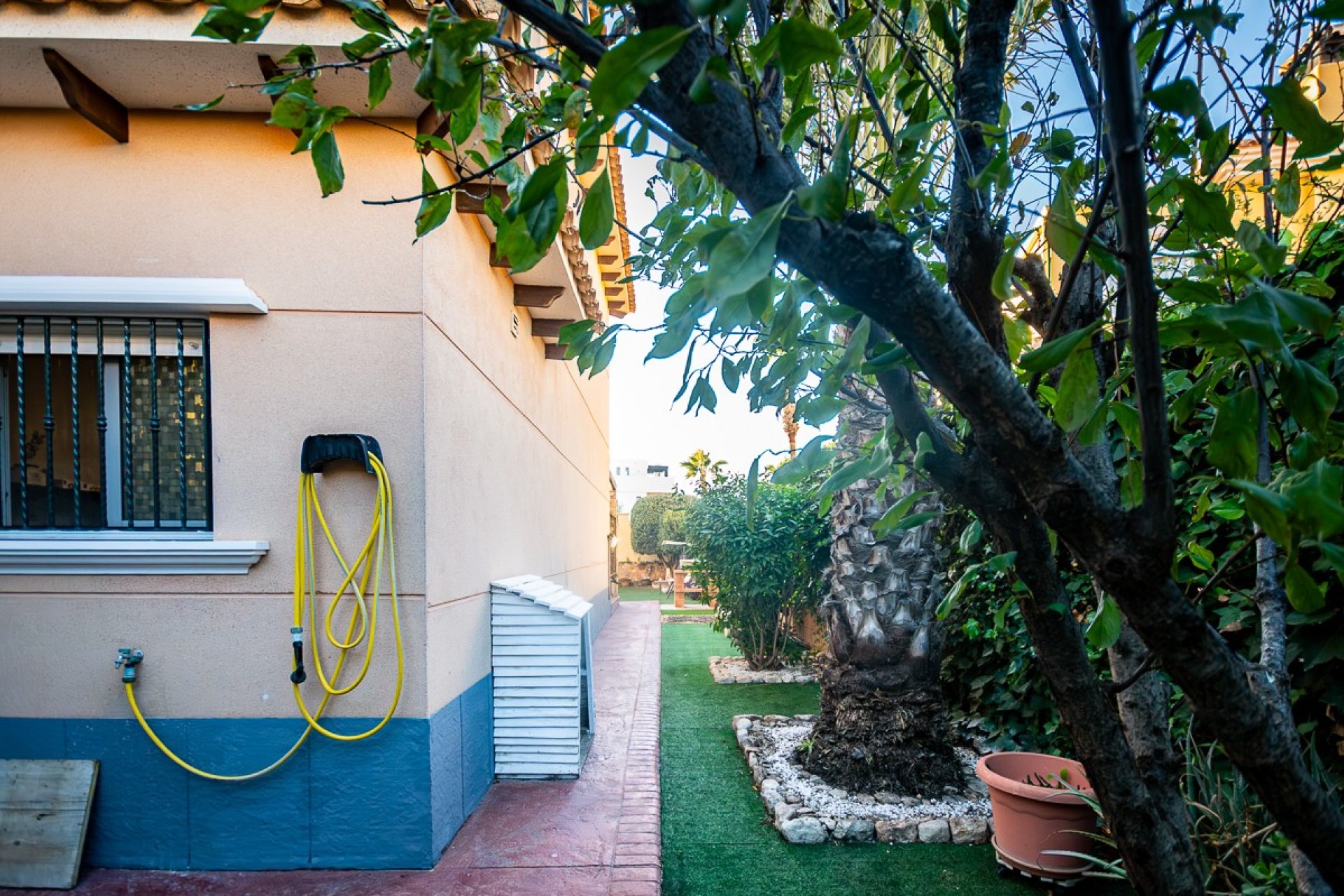 Resale - Villa -
Benferri