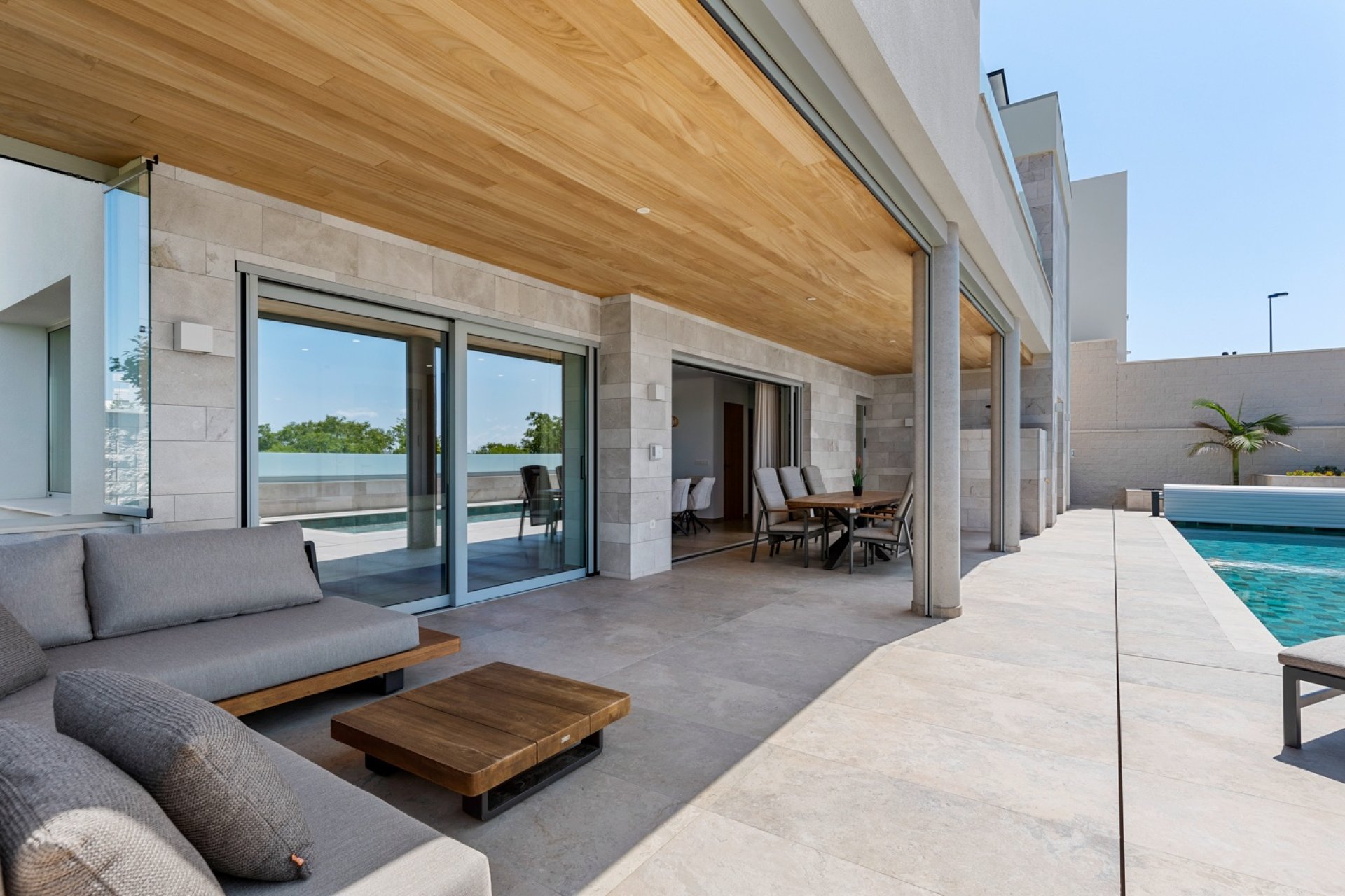 Resale - Villa -
Benijofar