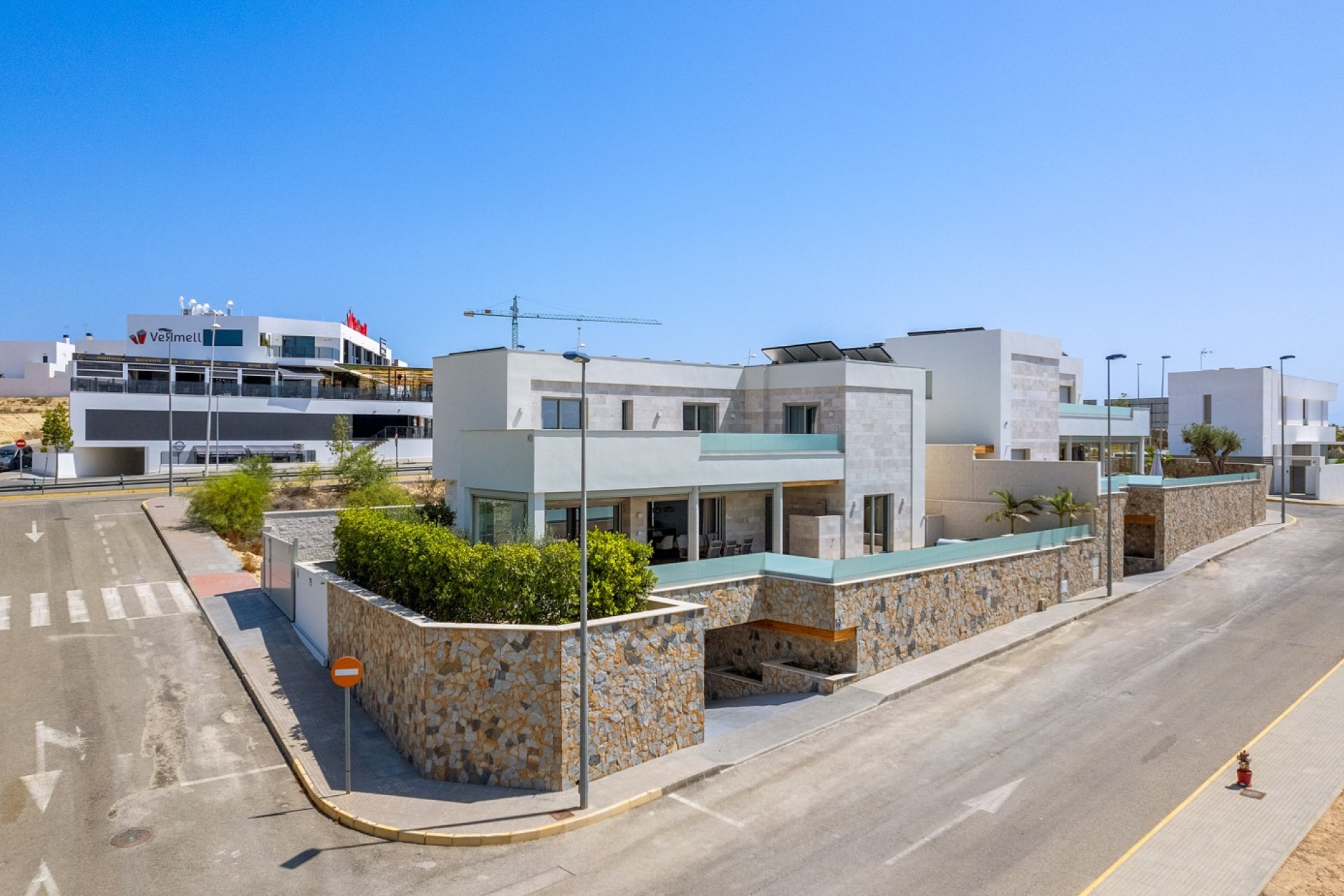 Resale - Villa -
Benijofar