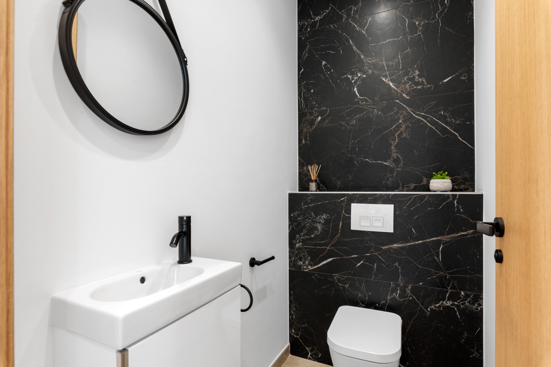 Resale - Villa -
Benijofar