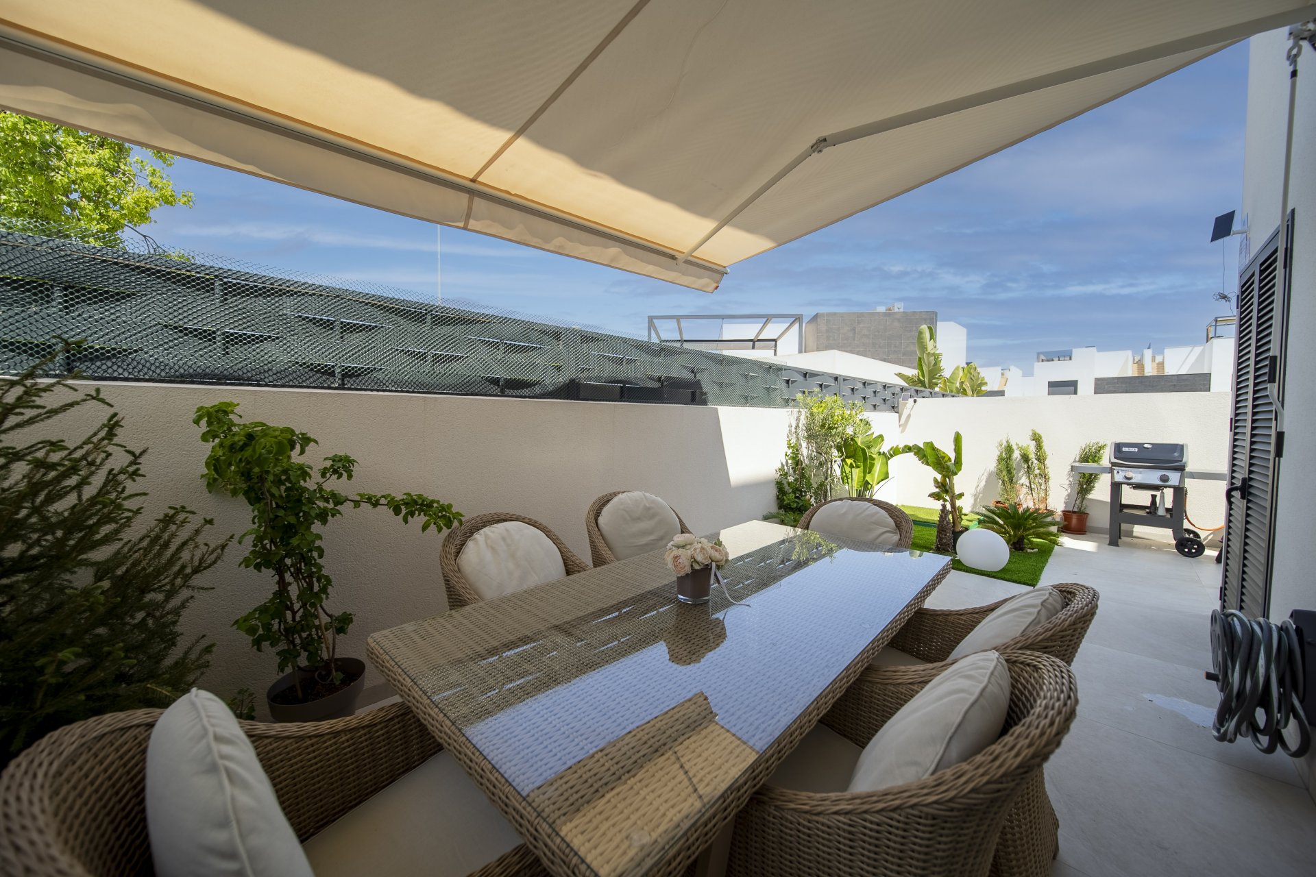 Resale - Villa -
Benijofar