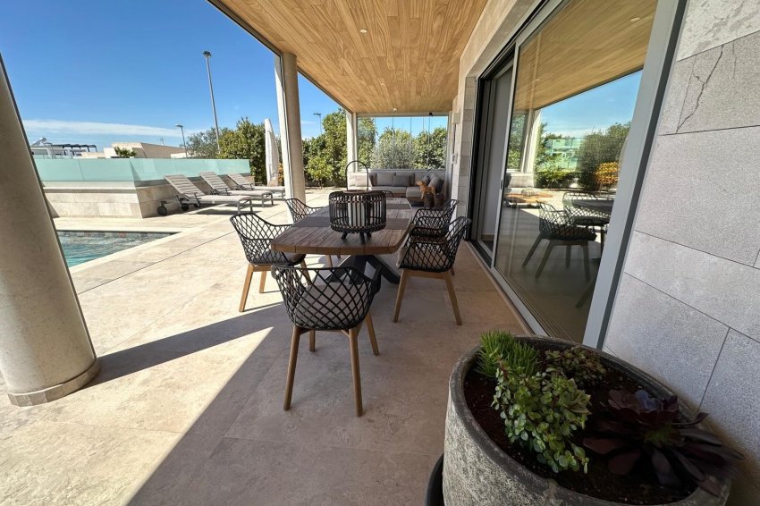 Resale - Villa -
Benijofar