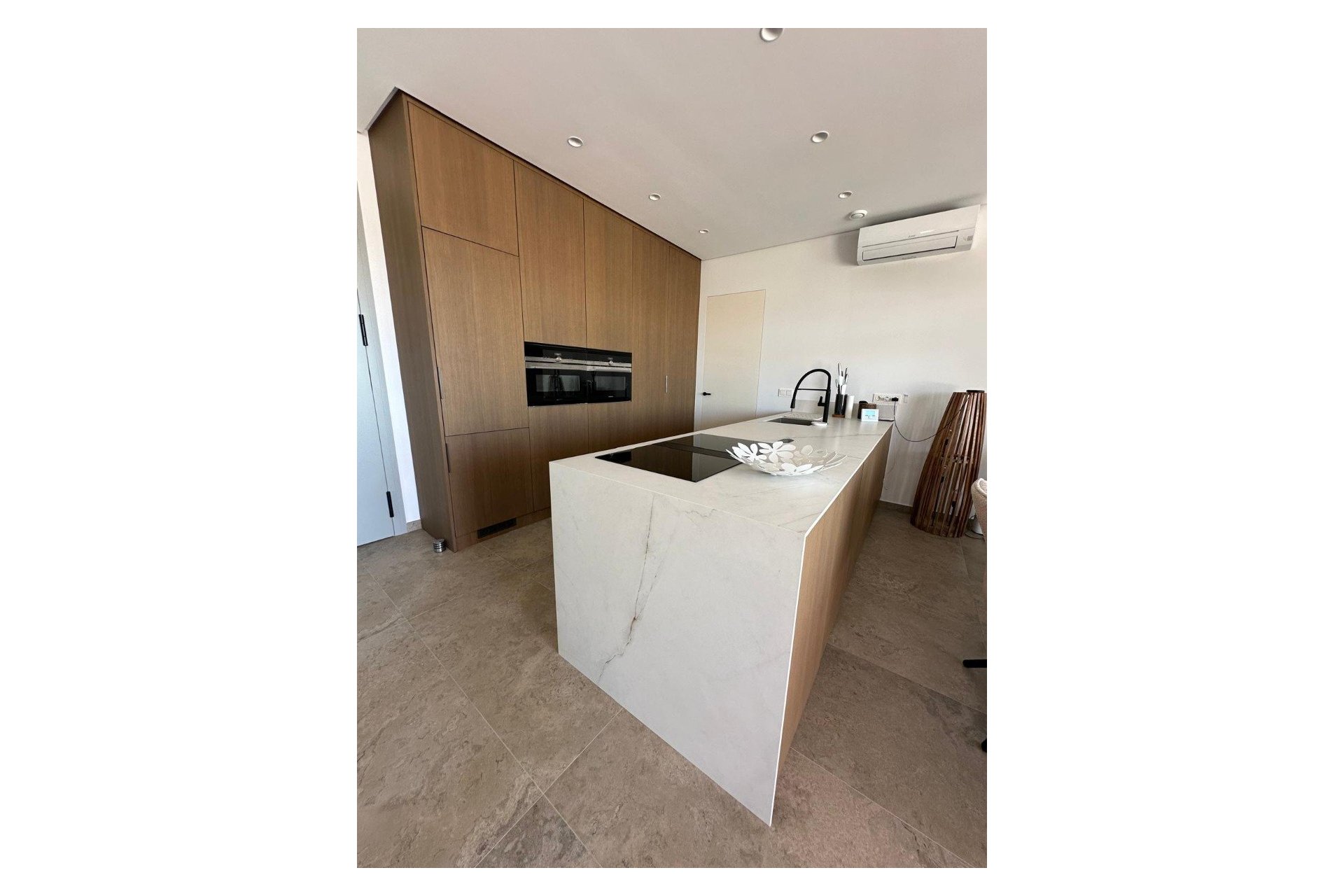 Resale - Villa -
Benijofar