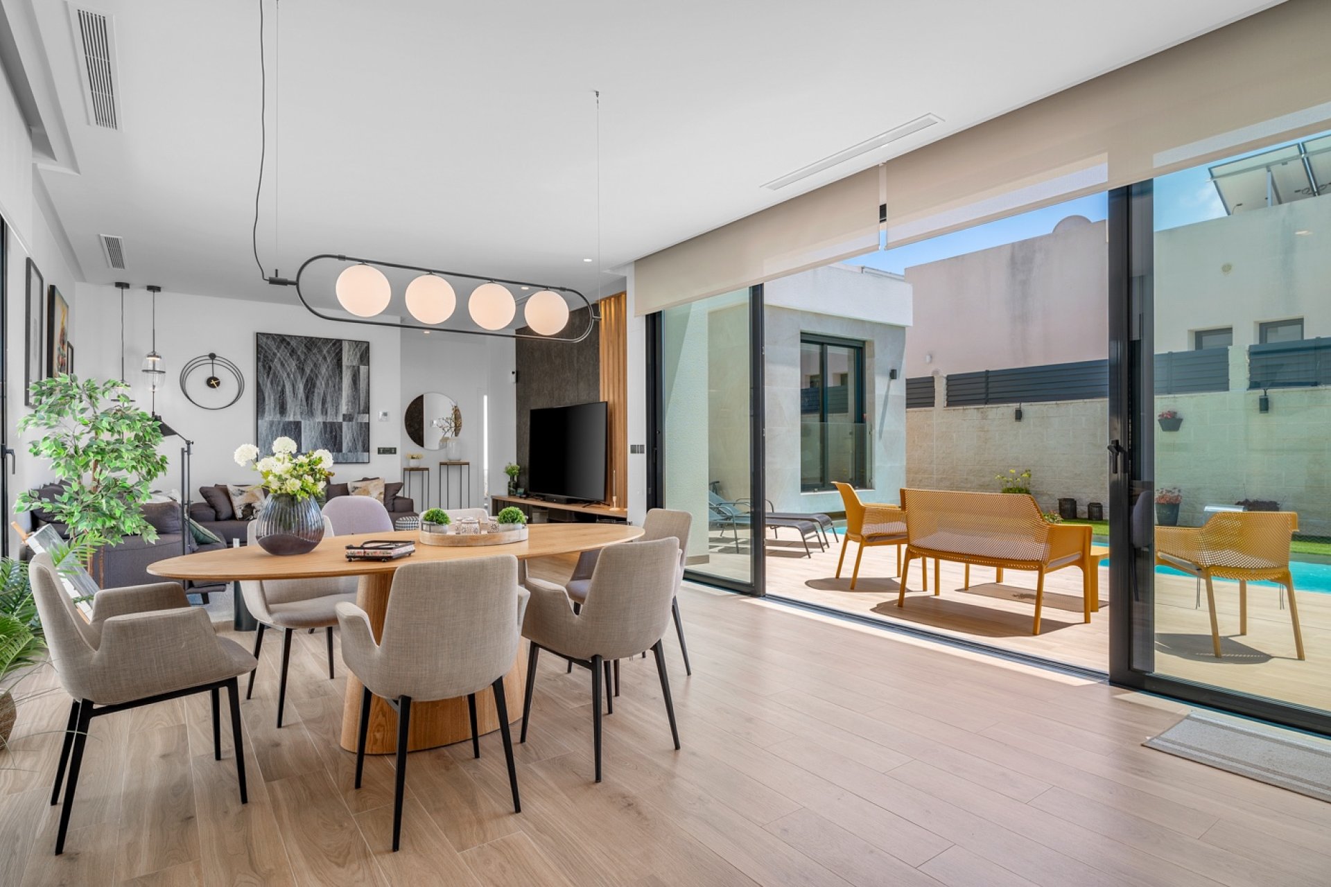 Resale - Villa -
Benijofar