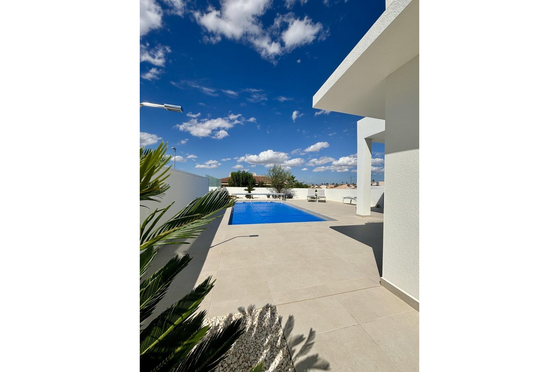 Resale - Villa -
Benijofar