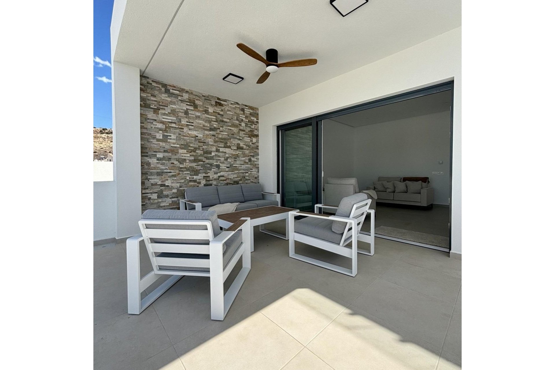 Resale - Villa -
Benijofar