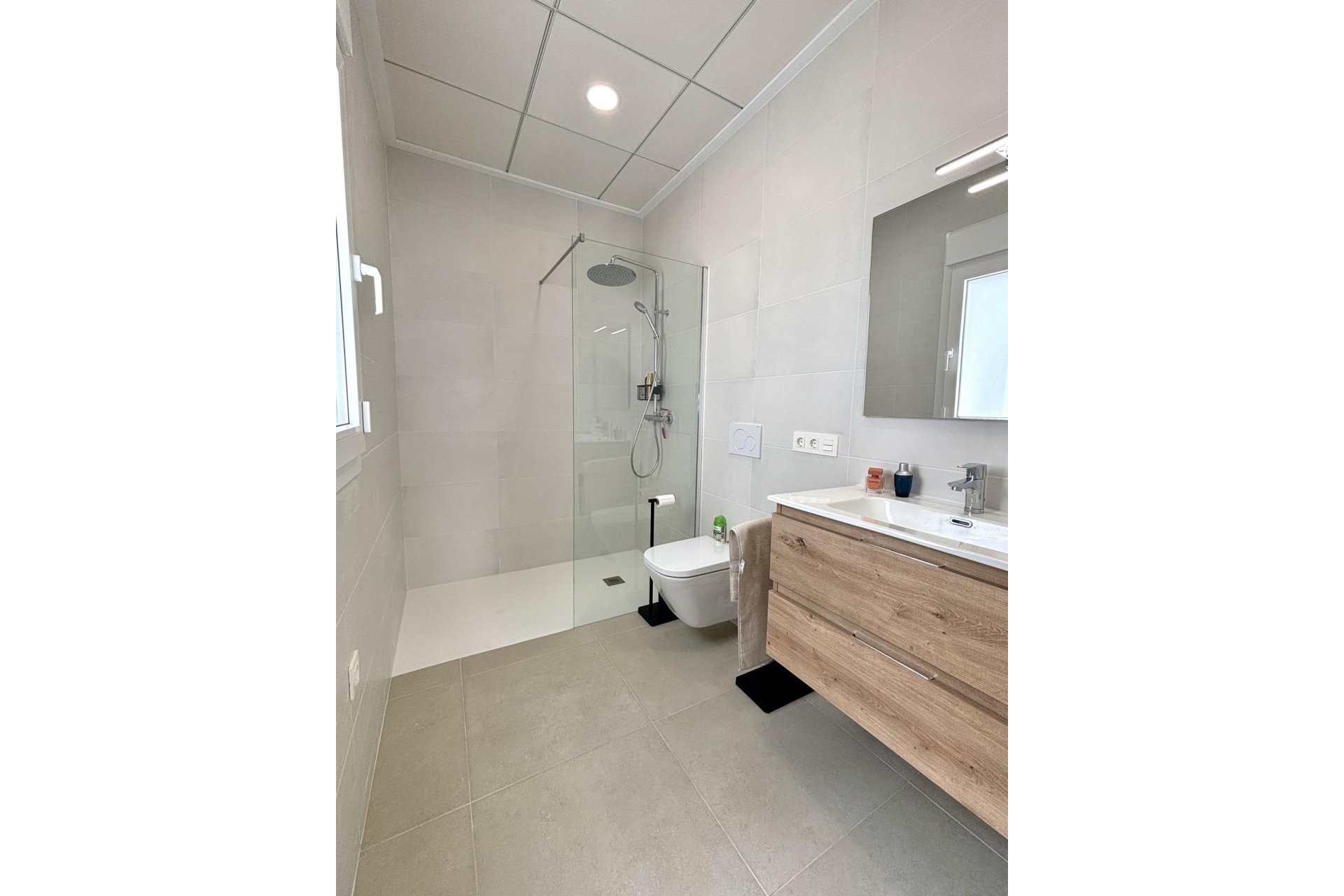 Resale - Villa -
Benijofar