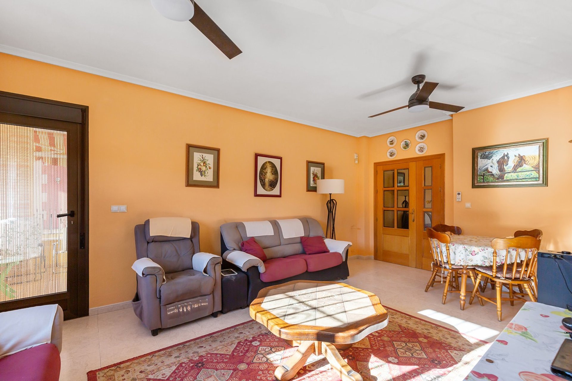 Resale - Villa -
Bigastro