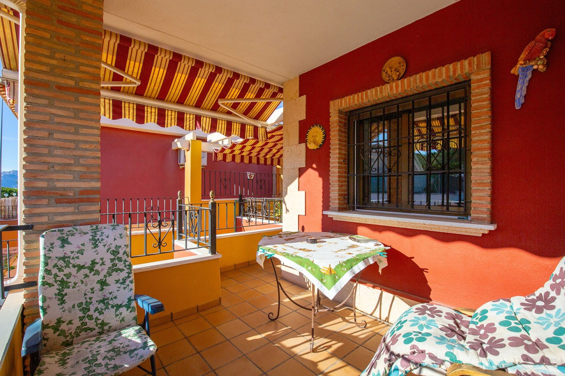 Resale - Villa -
Bigastro