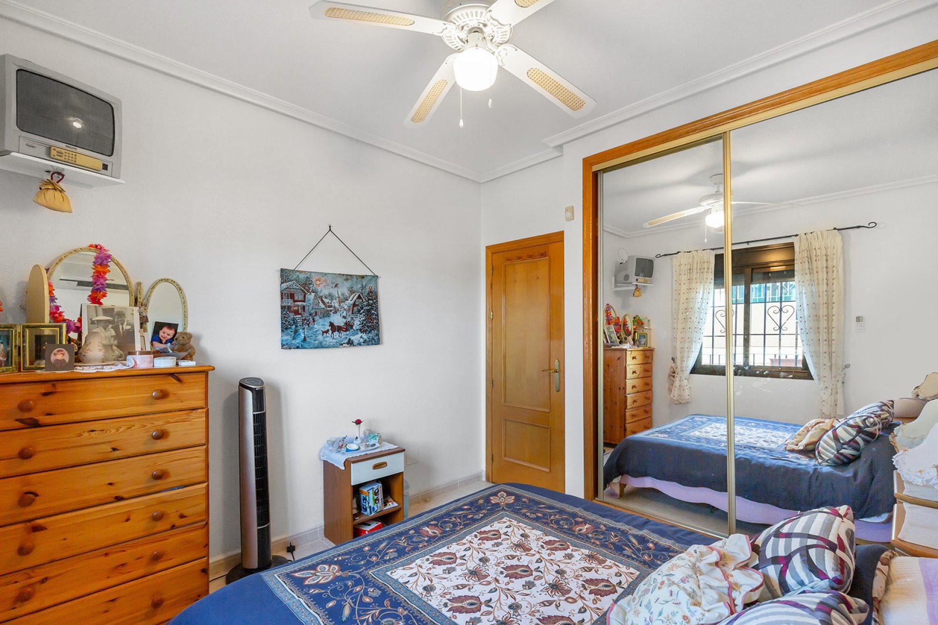 Resale - Villa -
Bigastro