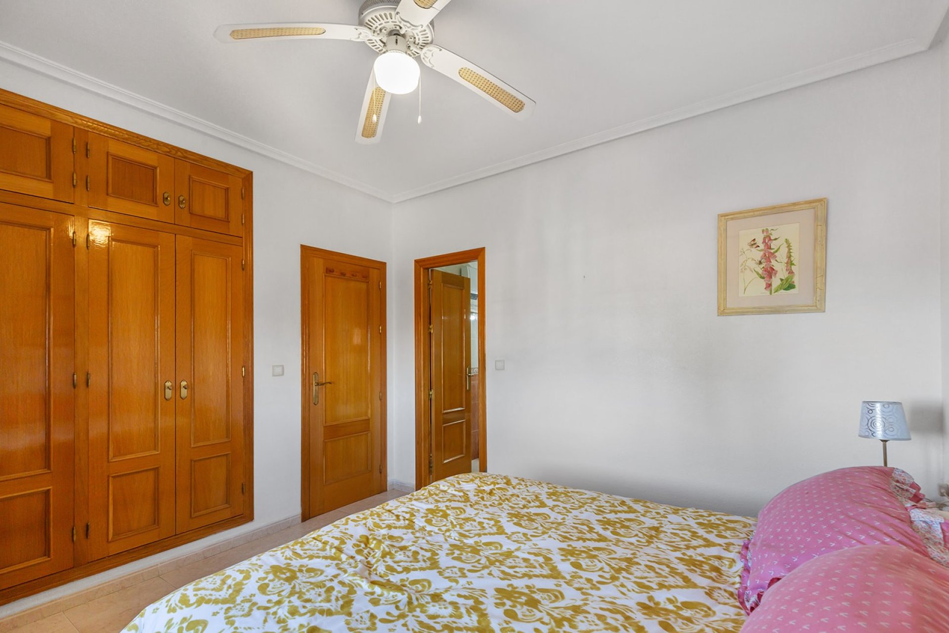 Resale - Villa -
Bigastro