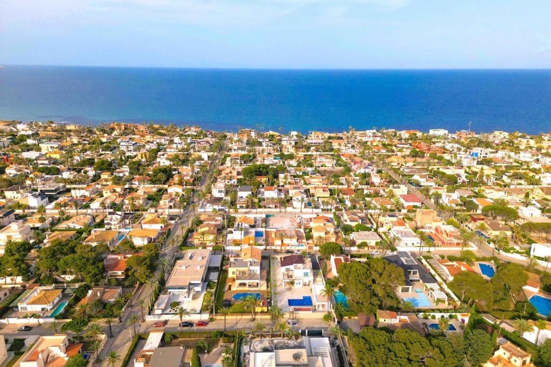 Resale - Villa -
Cabo Roig - Costa blanca