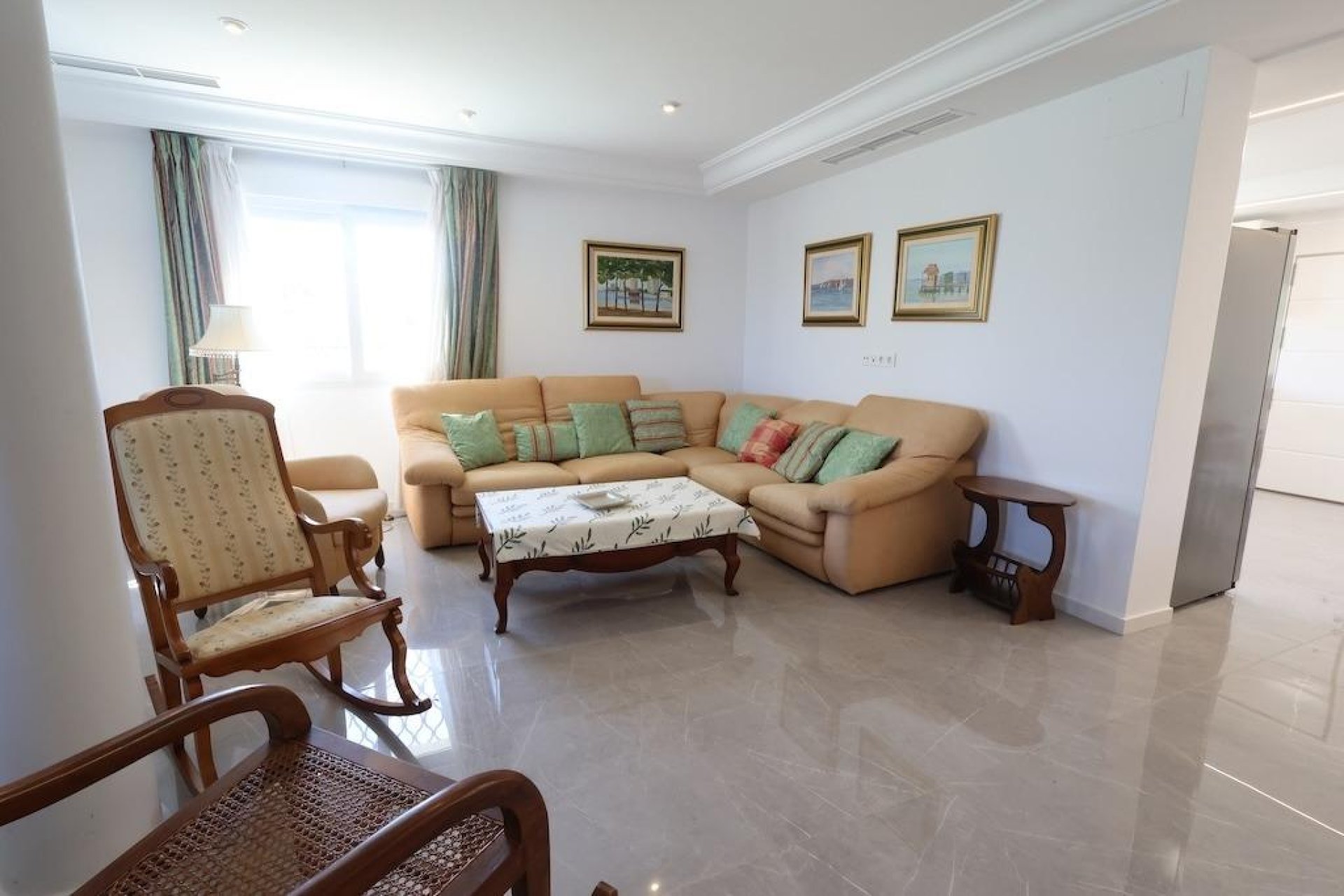 Resale - Villa -
Cabo Roig - MUY CERCA DE LA PLAYA