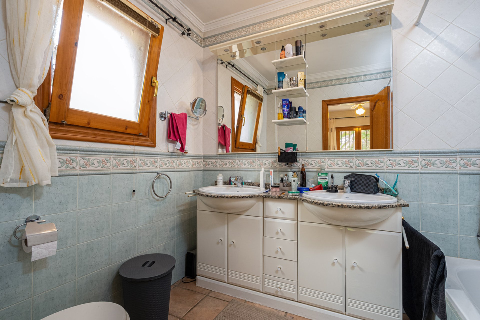 Resale - Villa -
Calpe