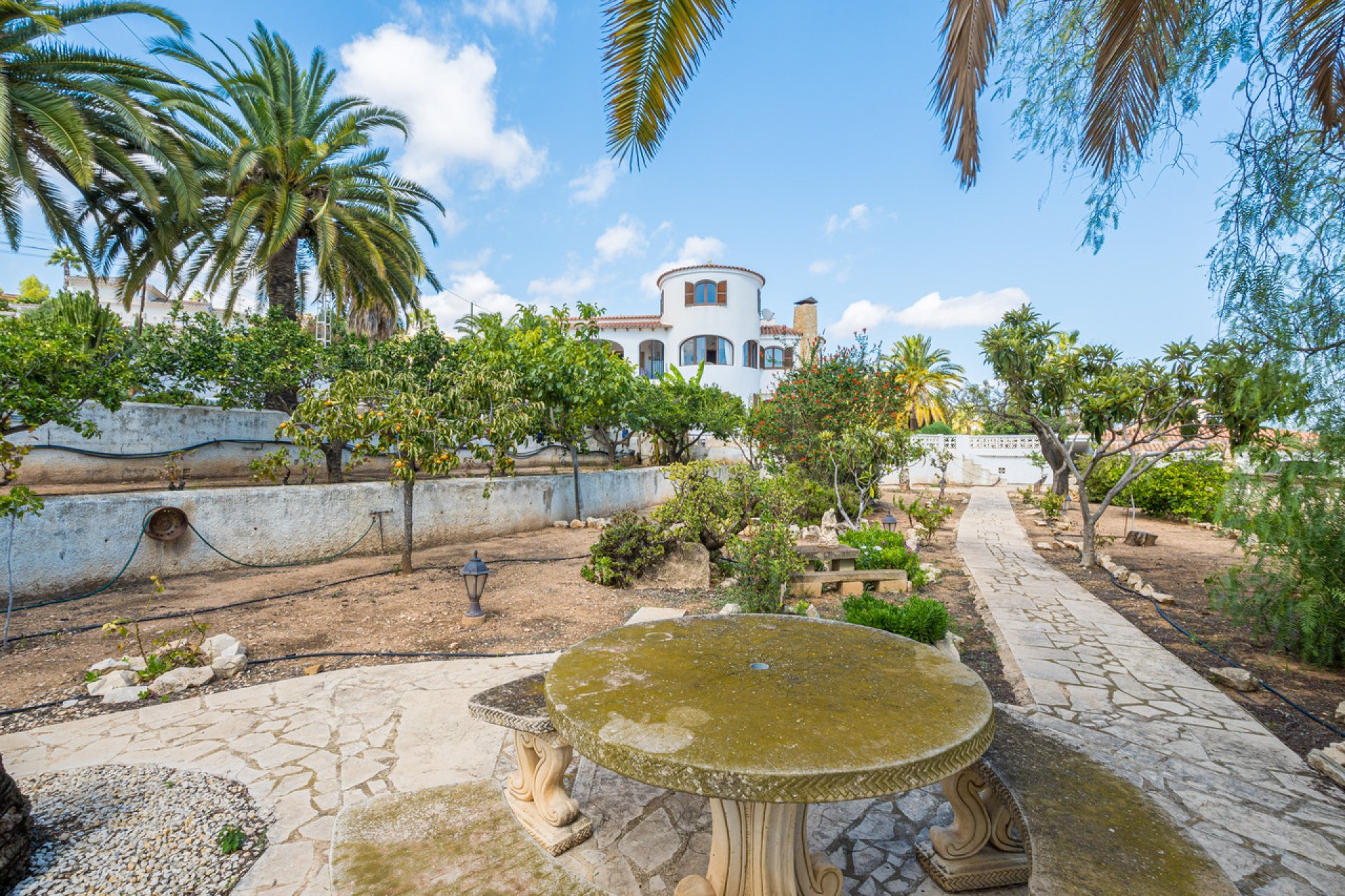 Resale - Villa -
Calpe