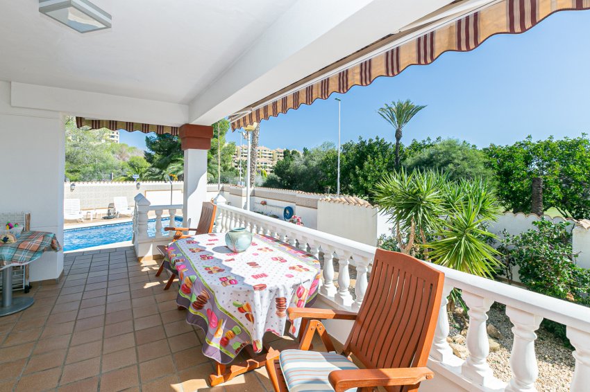 Resale - Villa -
Campoamor - Campoamor Golf