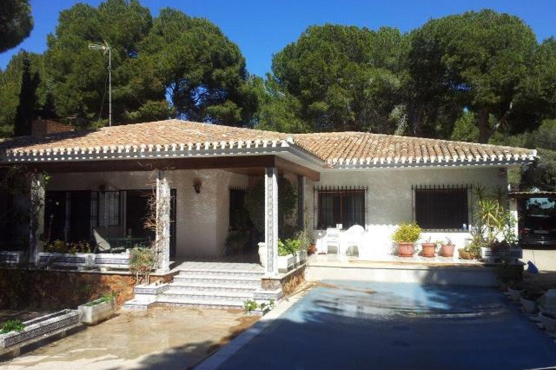 Resale - Villa -
Campoamor Golf - Campoamor