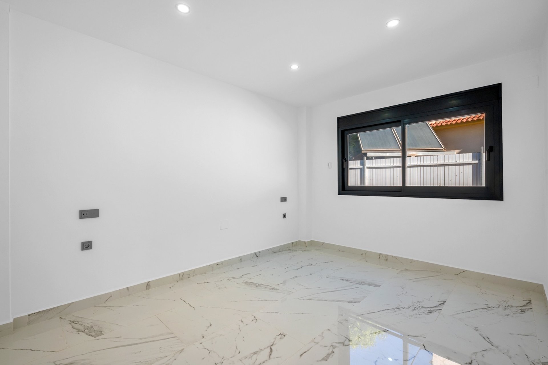 Resale - Villa -
Campoamor Golf - Campoamor