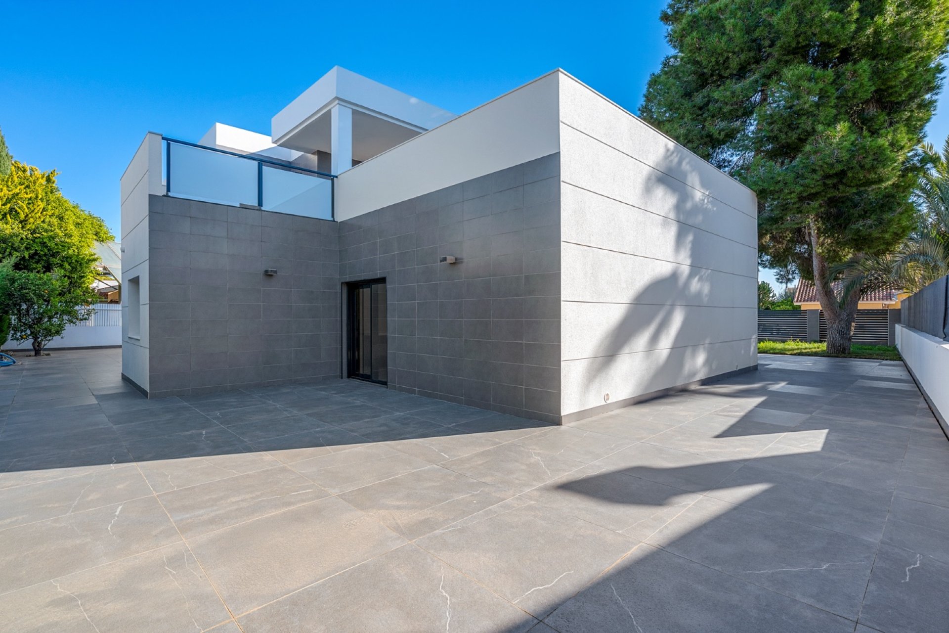 Resale - Villa -
Campoamor Golf - Campoamor