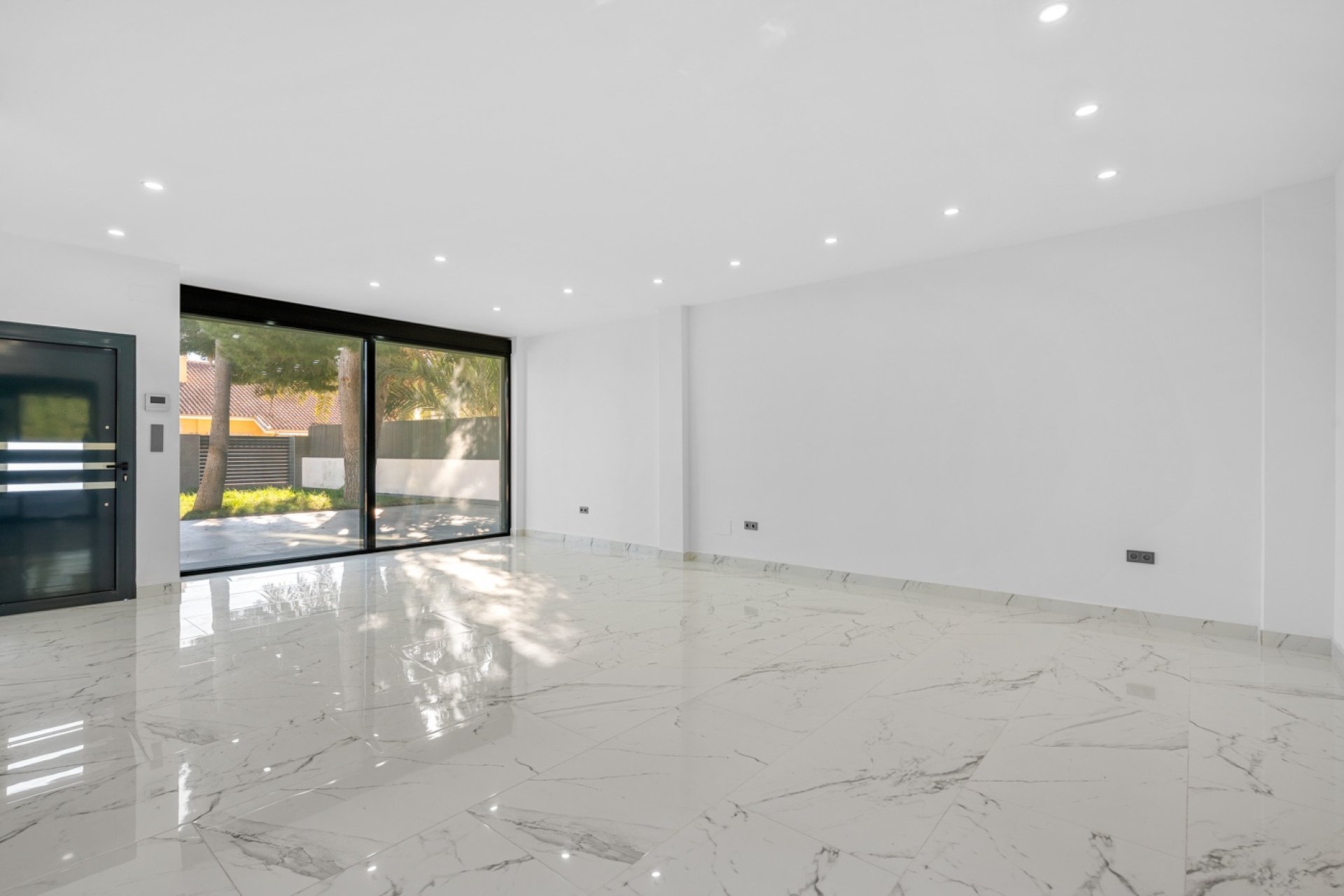 Resale - Villa -
Campoamor Golf - Campoamor