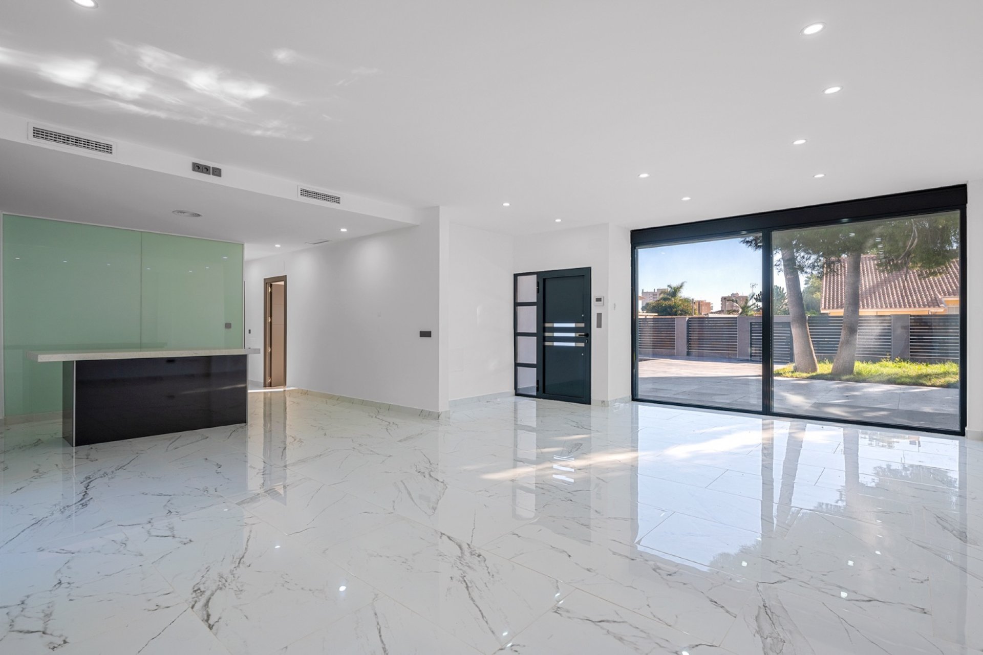 Resale - Villa -
Campoamor Golf - Campoamor