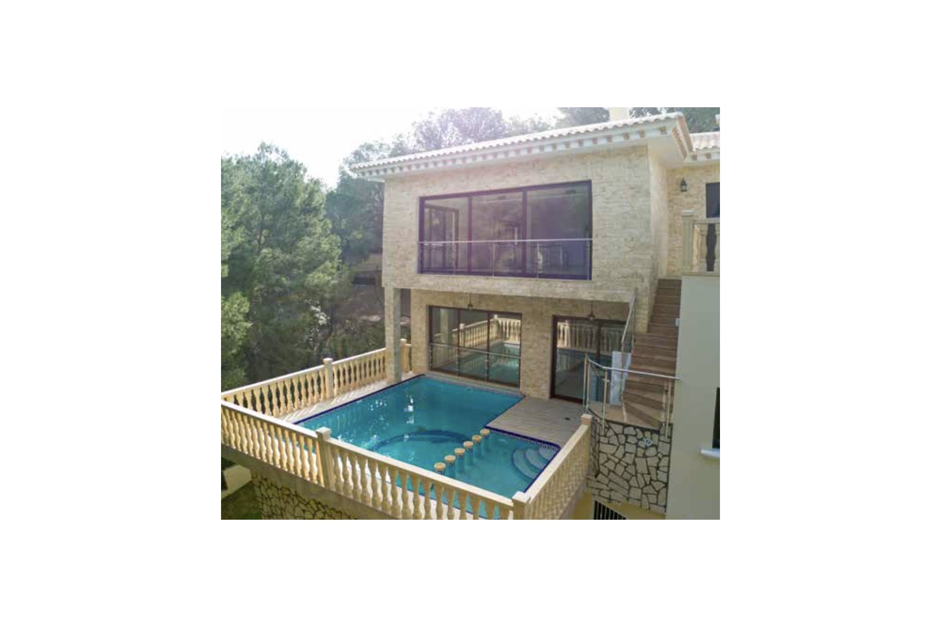 Resale - Villa -
Campoamor Golf - Campoamor