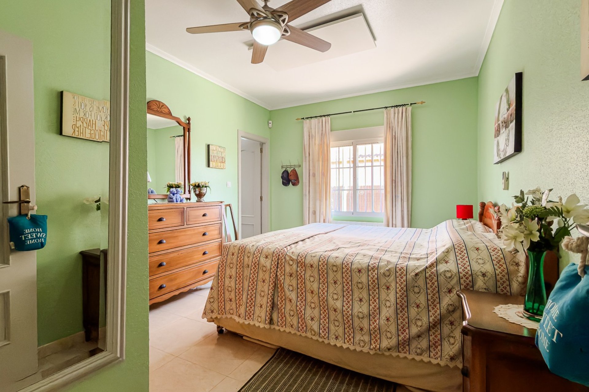 Resale - Villa -
CATRAL - Catral