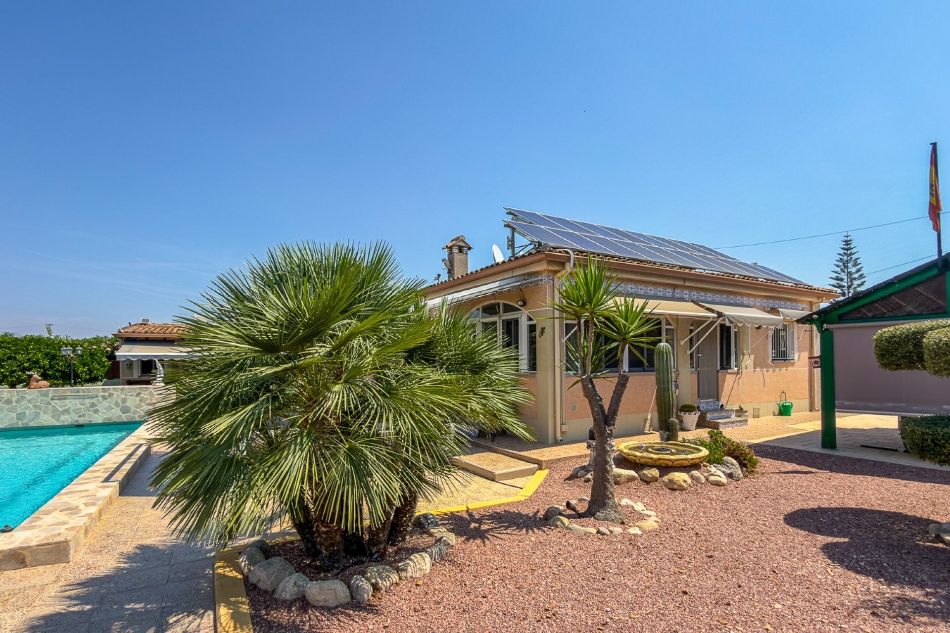 Resale - Villa -
CATRAL - Catral