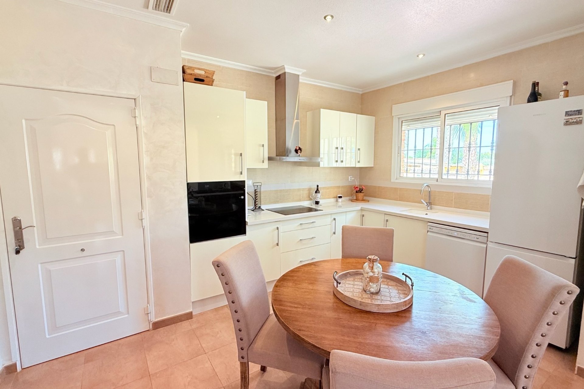 Resale - Villa -
CATRAL - Catral