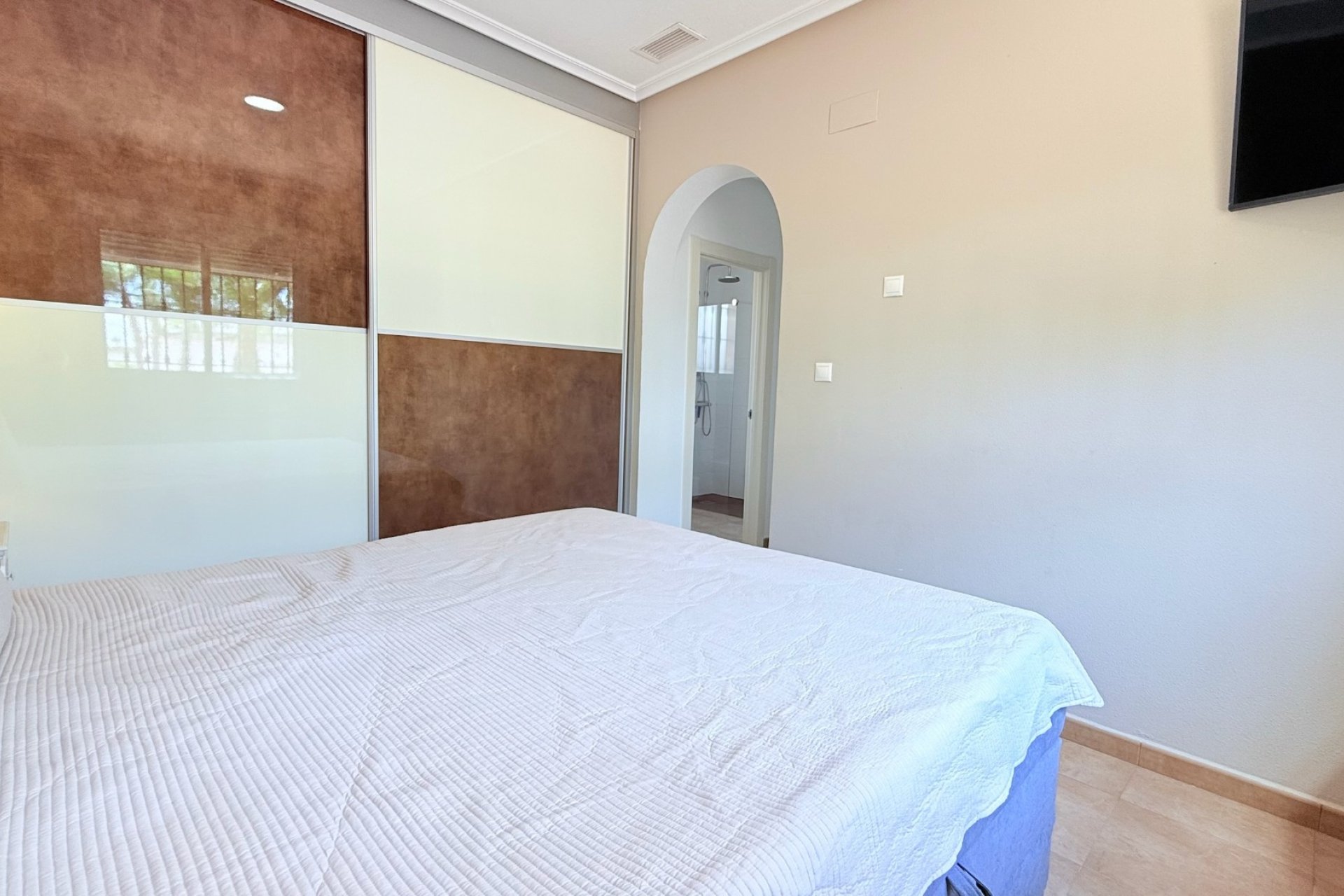 Resale - Villa -
CATRAL - Catral