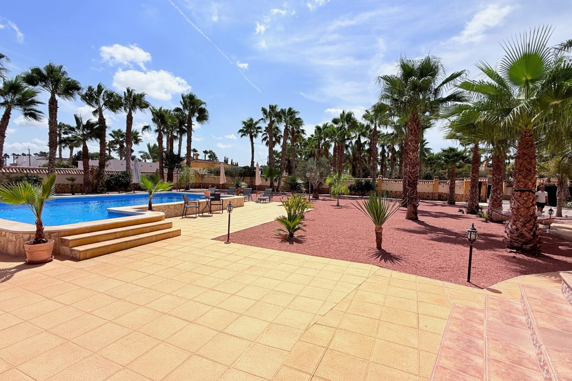 Resale - Villa -
CATRAL - Catral