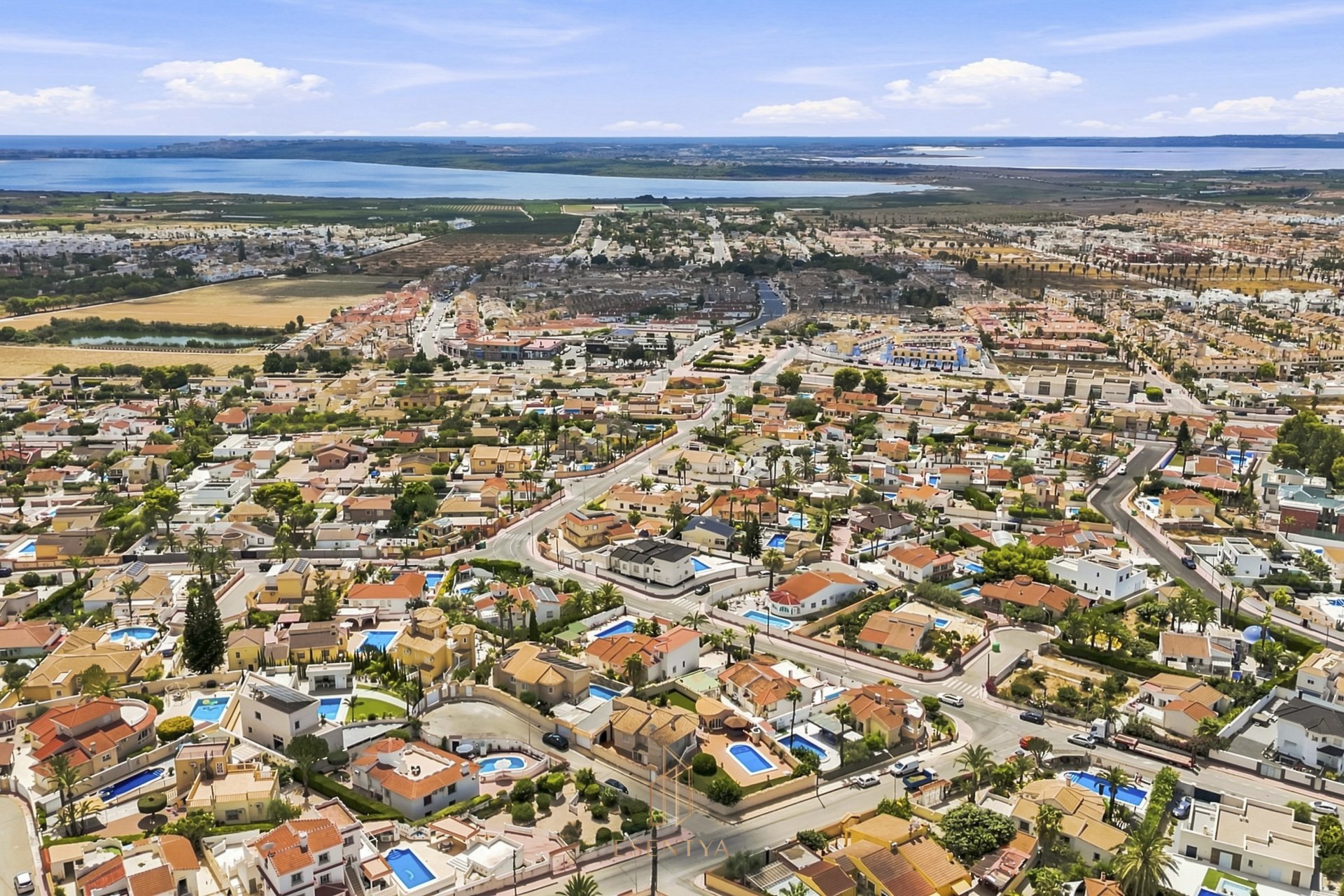 Resale - Villa -
Ciudad quesada - Centro