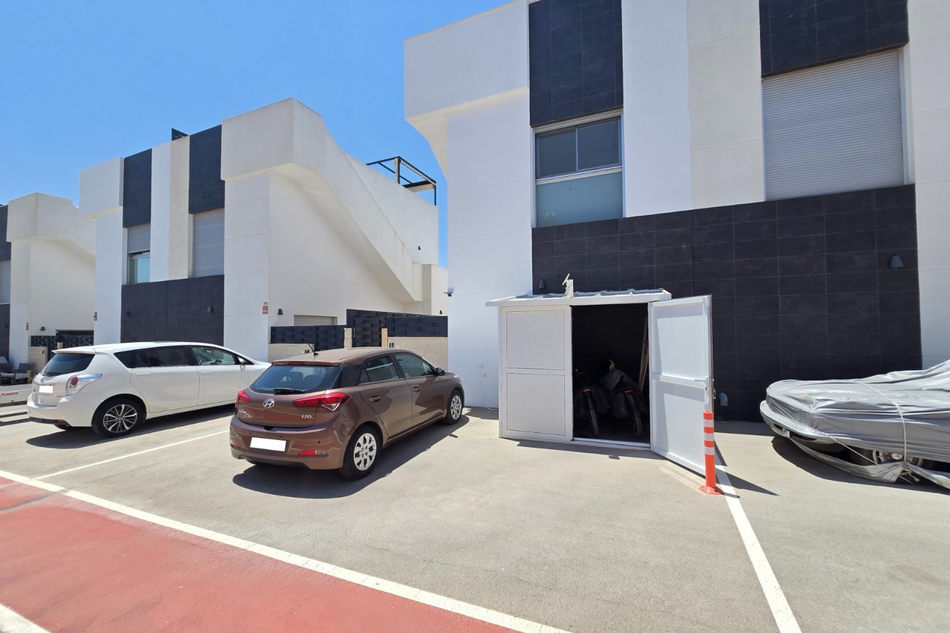 Resale - Villa * -
Ciudad Quesada * - Doña Pepa *