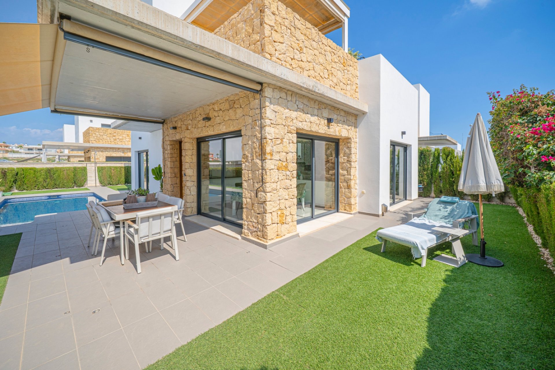 Resale - Villa -
Ciudad quesada - Lo pepin
