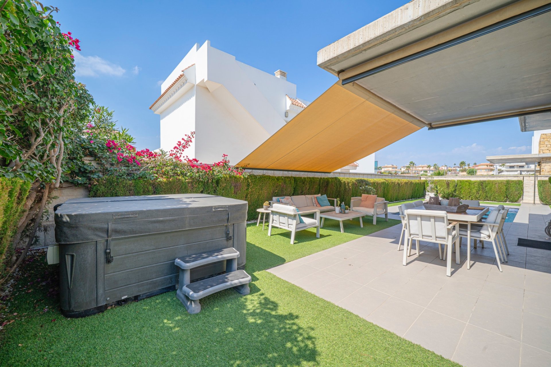 Resale - Villa -
Ciudad quesada - Lo pepin