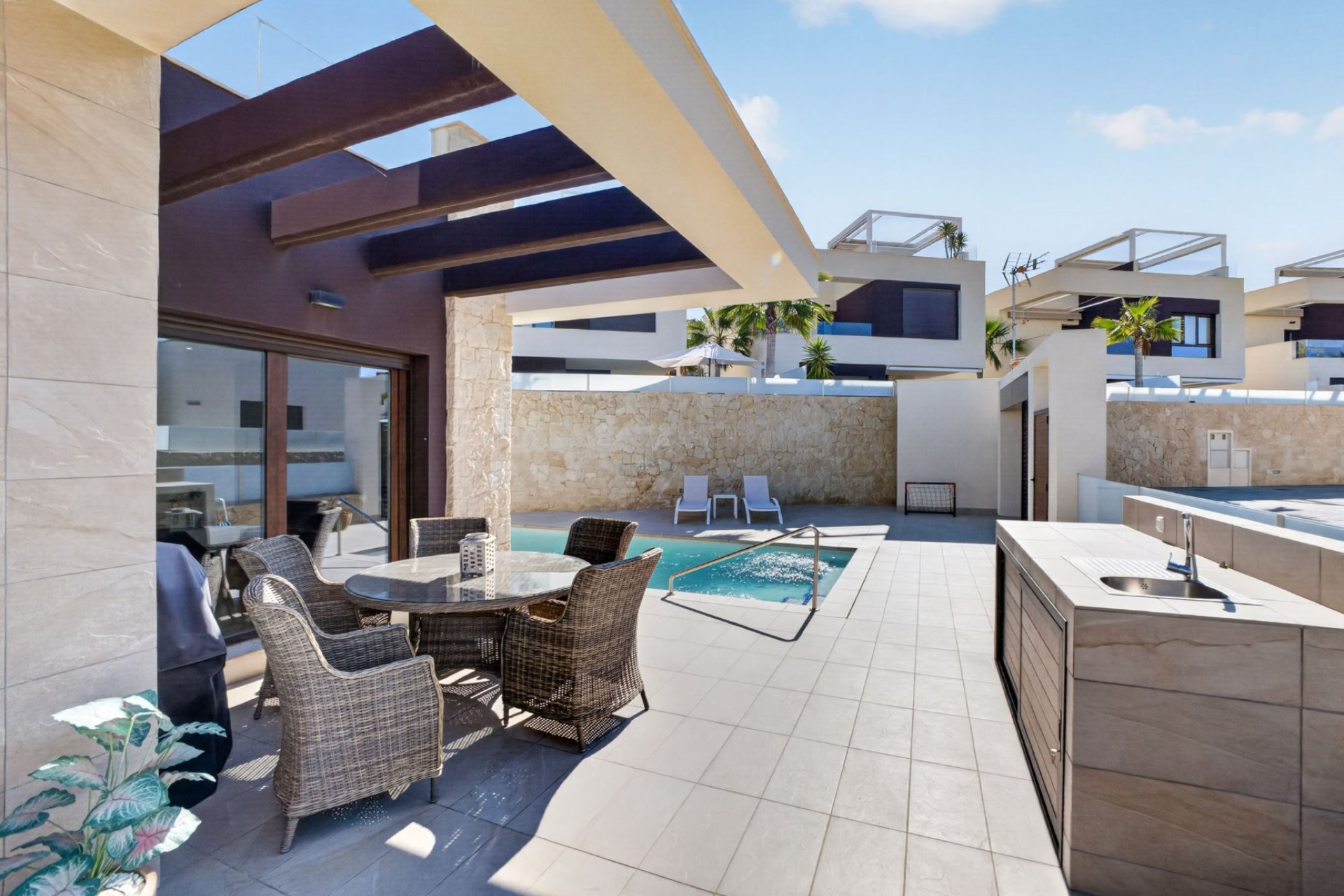 Resale - Villa -
Ciudad Quesada/Rojales - Alicante