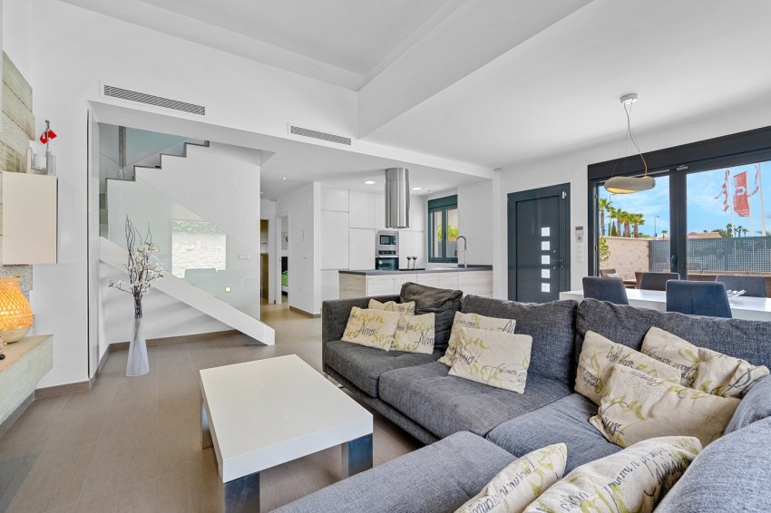 Resale - Villa -
Ciudad quesada - Rojales