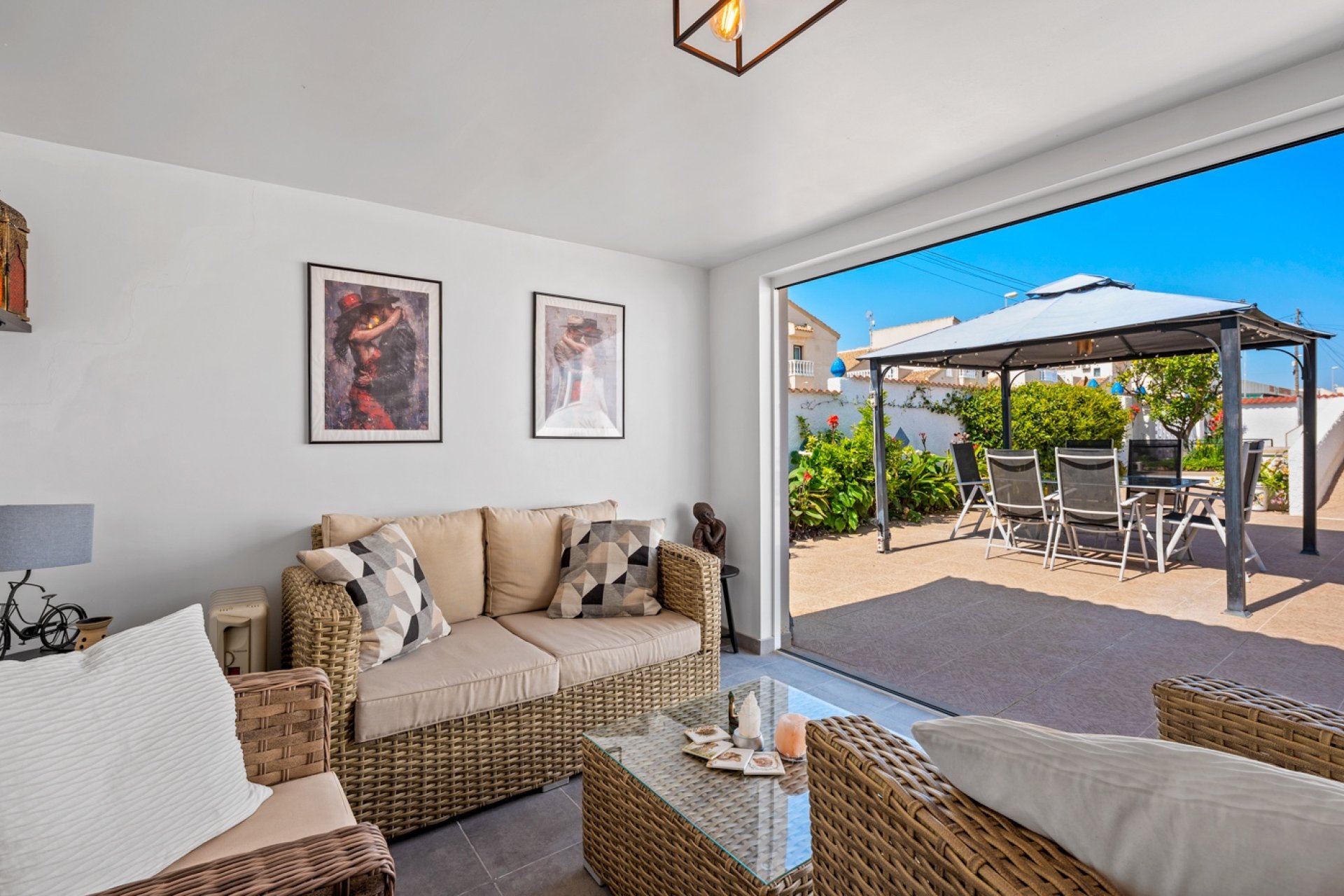 Resale - Villa -
Ciudad quesada - Rojales