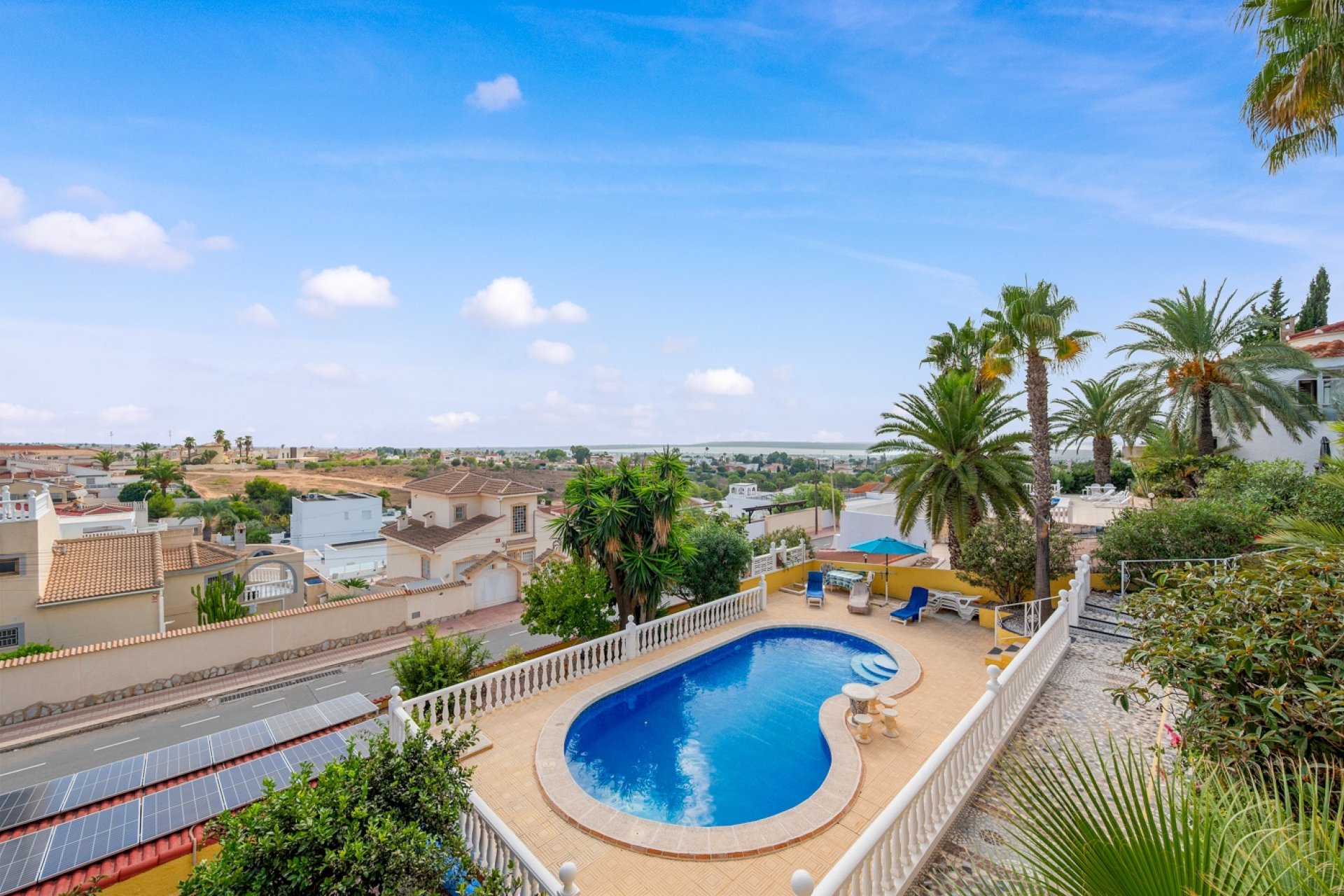 Resale - Villa -
Ciudad quesada - Rojales