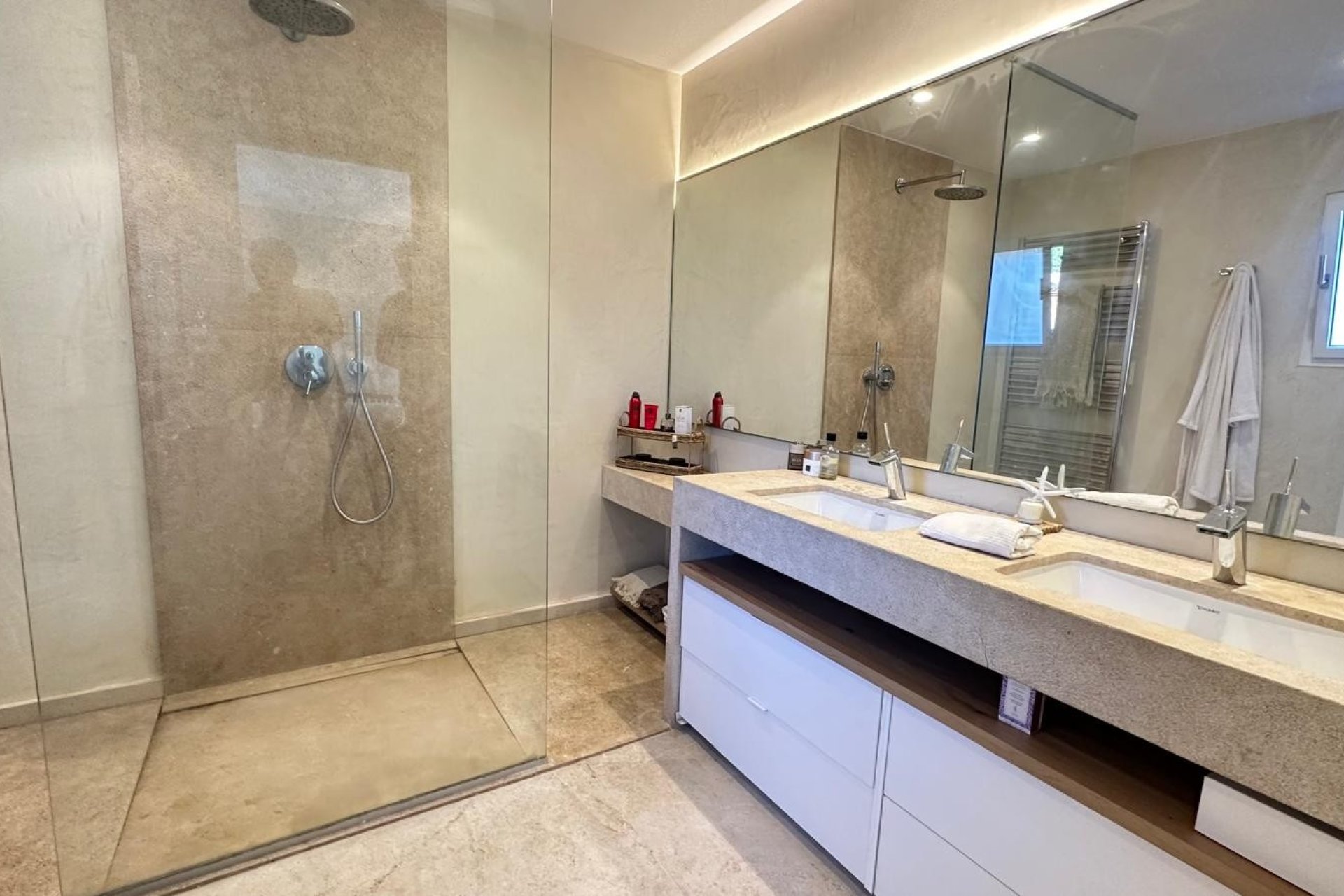 Resale - Villa -
Costa de la Calma - Calvià