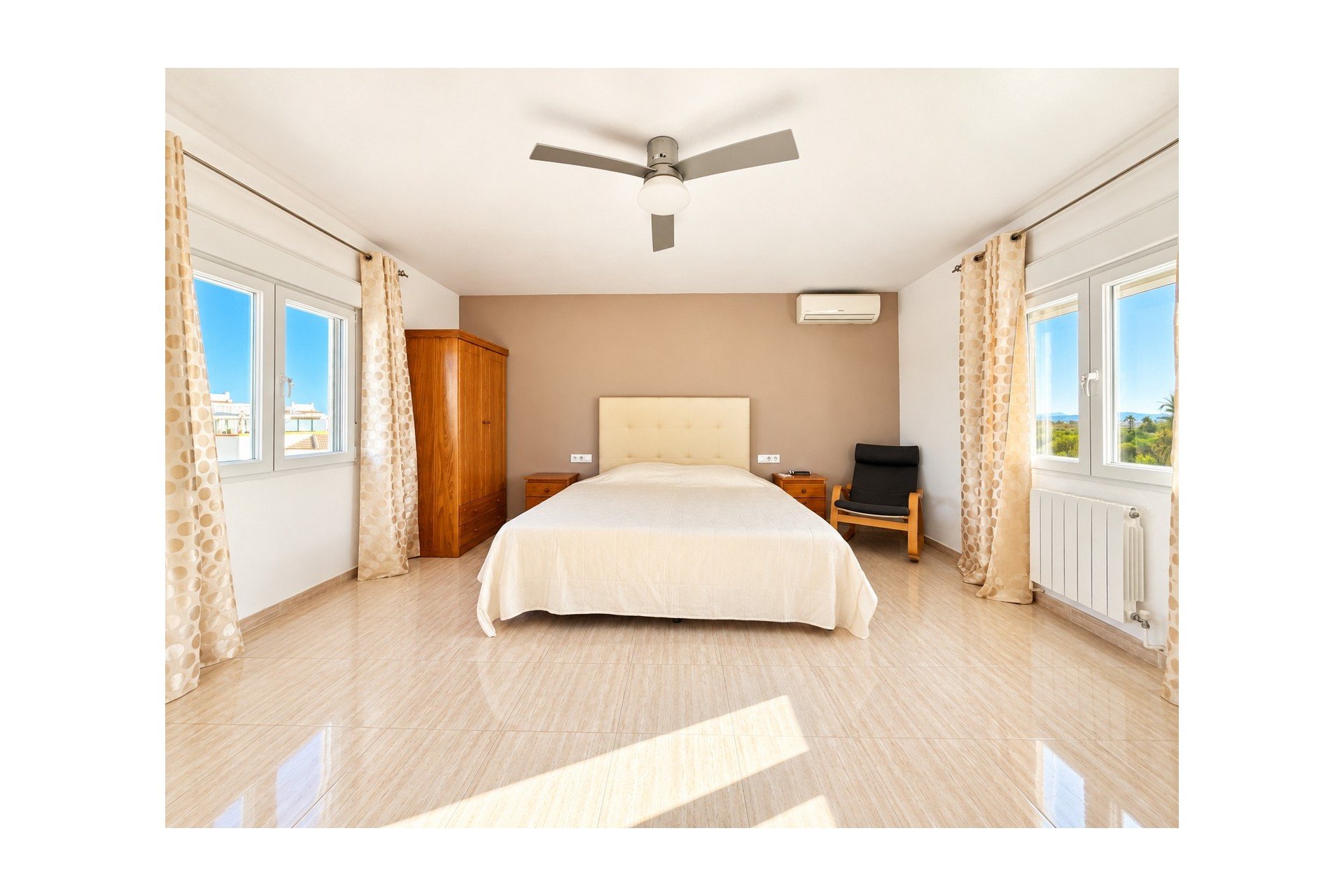 Resale - Villa Detached -
San Fulgencio - urb.la marina