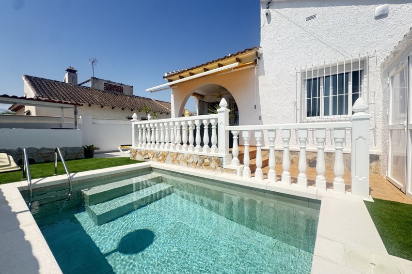 Resale - Villa -
Eagles Nest